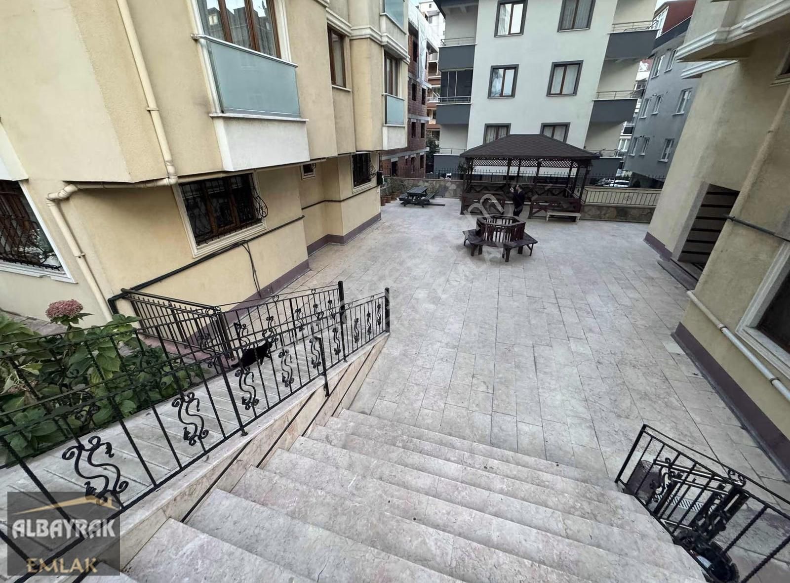 Albayrak Emlaktan Site İçinde Kullanıllı Ayrı Mutfaklı Daire - Görsel 10