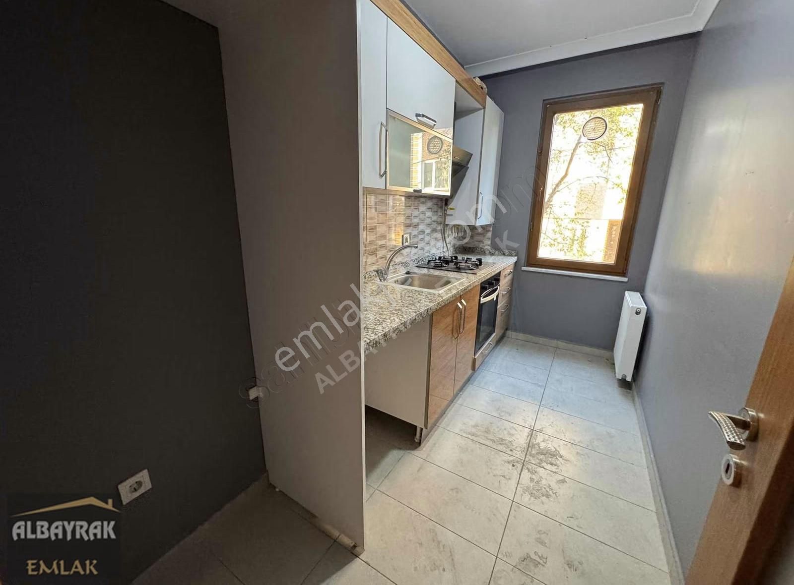 Albayrak Emlaktan İfm Yakın Ön Cephe Daire Balkonlu - Görsel 2