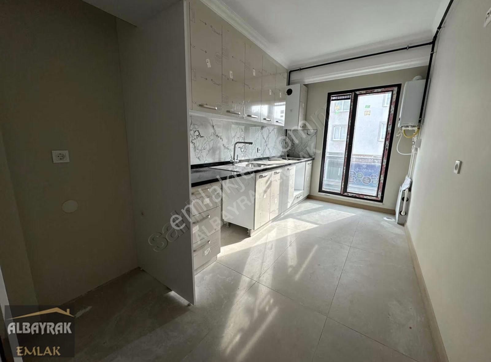Albayrak Emlaktan Ara Kat Ön Cephe Sıfır Daire Metro Yakın - Görsel 9