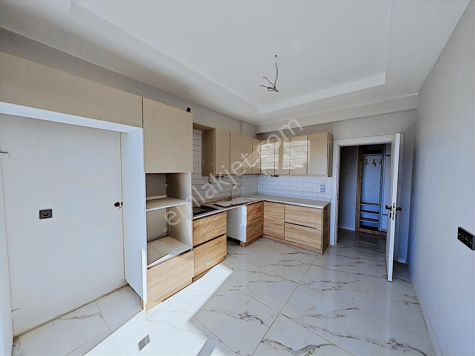 Sıfır 3+1 Ayrı Mutfak Yerden Isıtma Manzaralı Üst Kat - Görsel 14