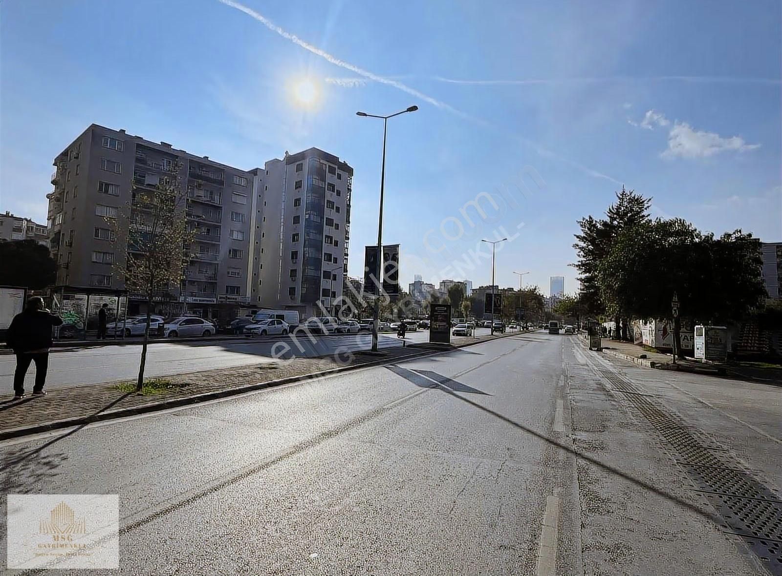 Msg'den Bayraklının En İşlek Caddesinde Devren Kiralık İşyeri - Görsel 5