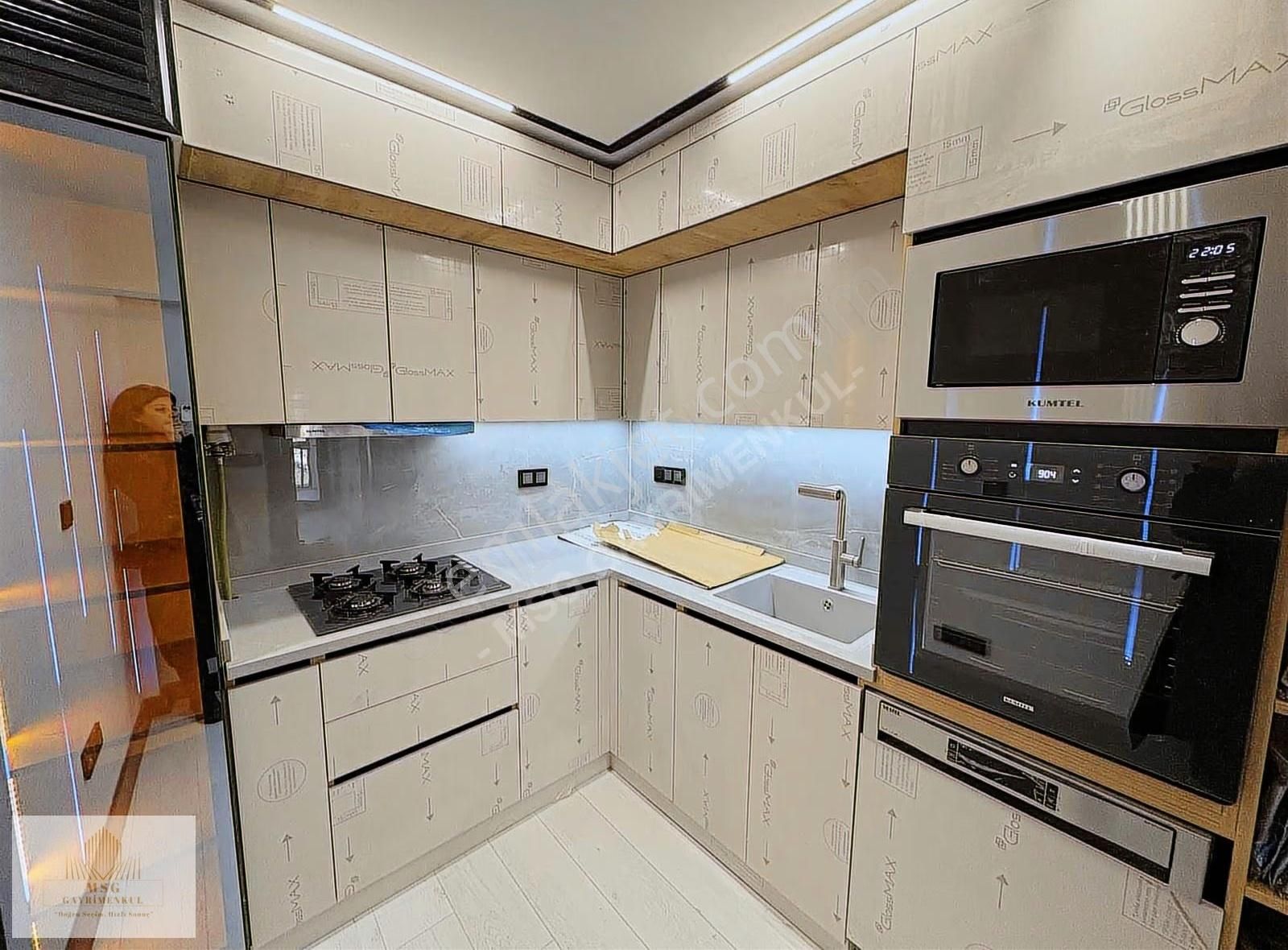 -msg'den Üçyol İnönü Caddesinde 3+1 Lüks Yapılı Ara Kat Daire- - Görsel 23