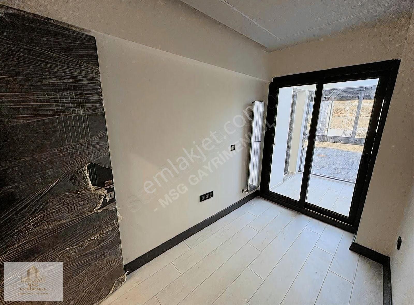 -msg'den Üçyol İnönü Caddesinde 3+1 Lüks Yapılı Ara Kat Daire- - Görsel 19