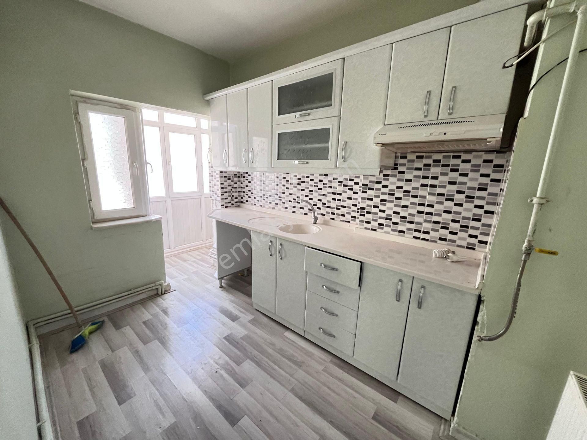 Belsin Kocatepe Mah Tranvay Güzergahında Satılık Fırsat Daire - Görsel 13