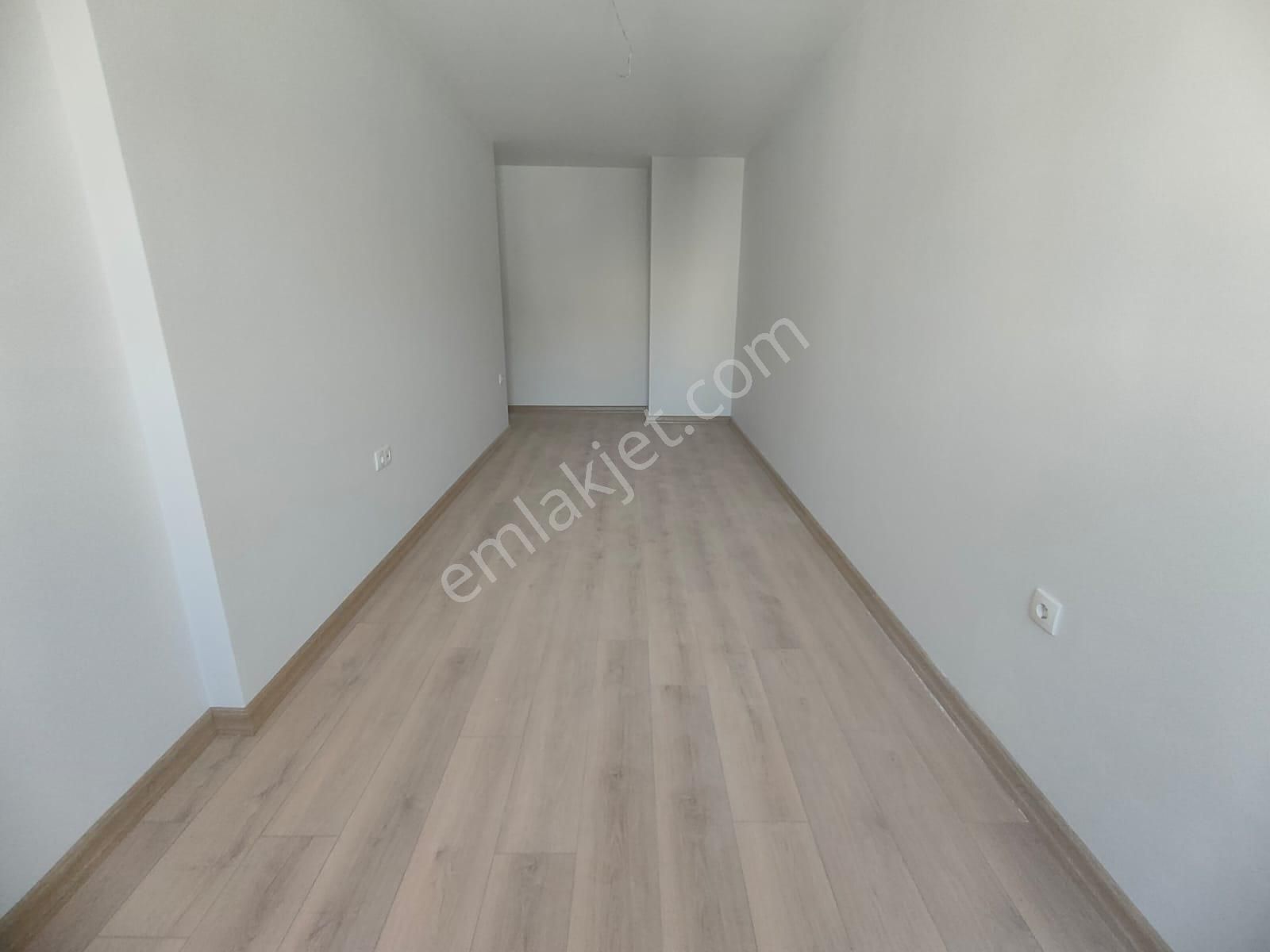 Emlak Dünyasından Altıntepede Satılık 3+1 Dubleks Daire - Görsel 9