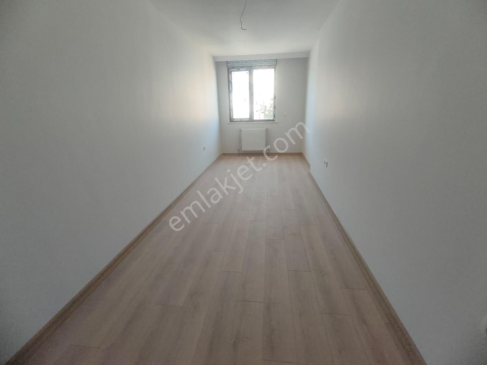 Emlak Dünyasından Altıntepede Satılık 3+1 Dubleks Daire - Görsel 8