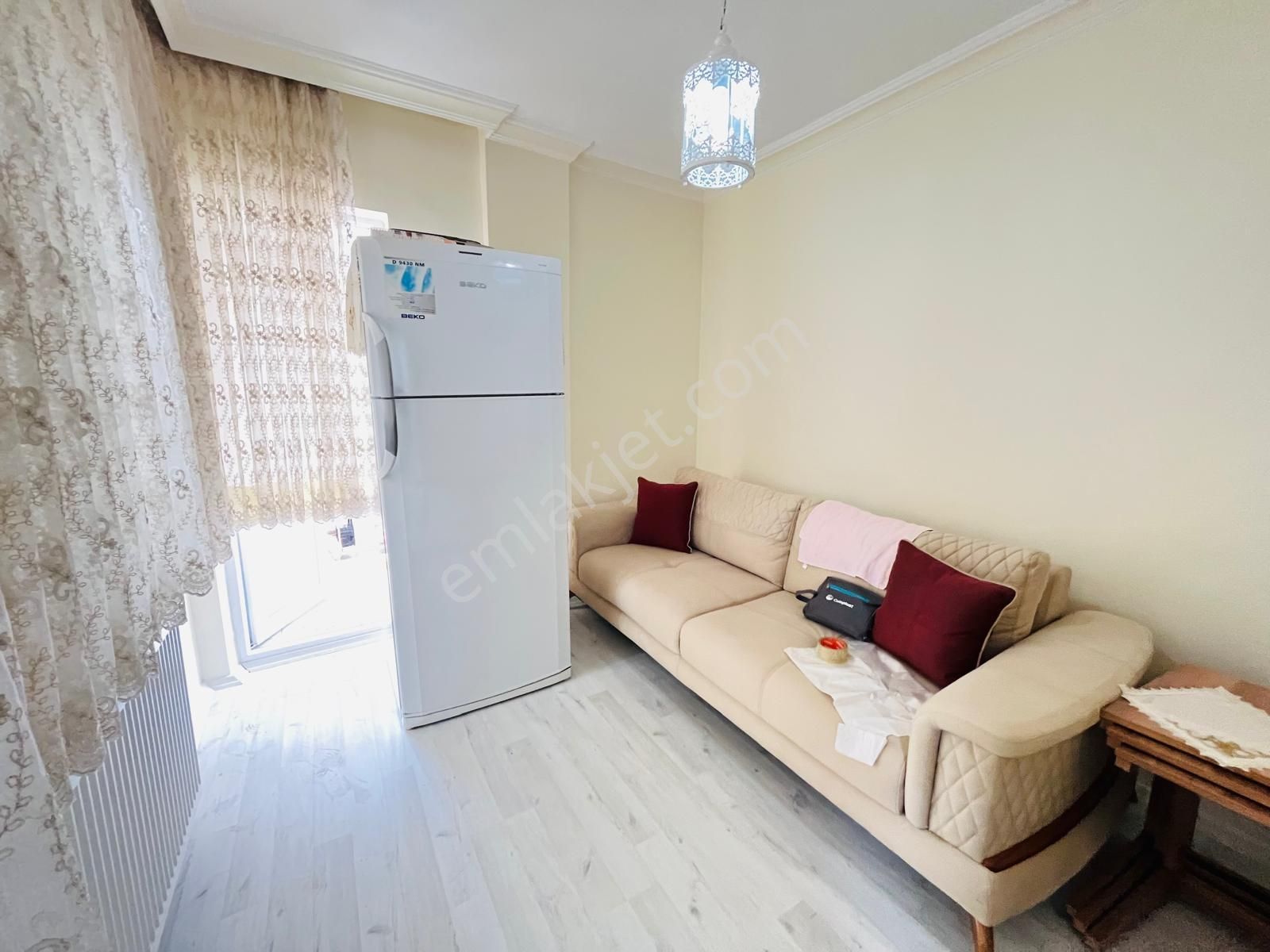 Koza Emlaktan Akşemsettin Mahallesin'de Ara Katta 3+1 Geniş Full Yapılı Daireee - Görsel 24