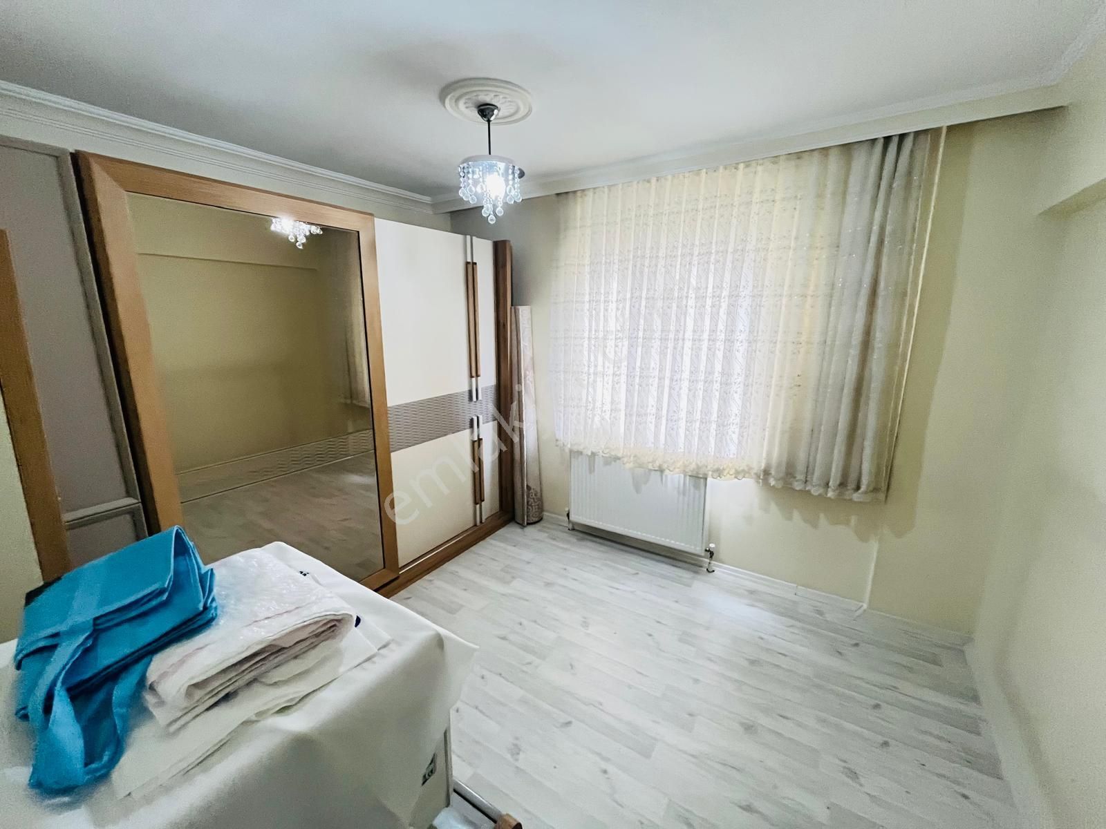 Koza Emlaktan Akşemsettin Mahallesin'de Ara Katta 3+1 Geniş Full Yapılı Daireee - Görsel 22