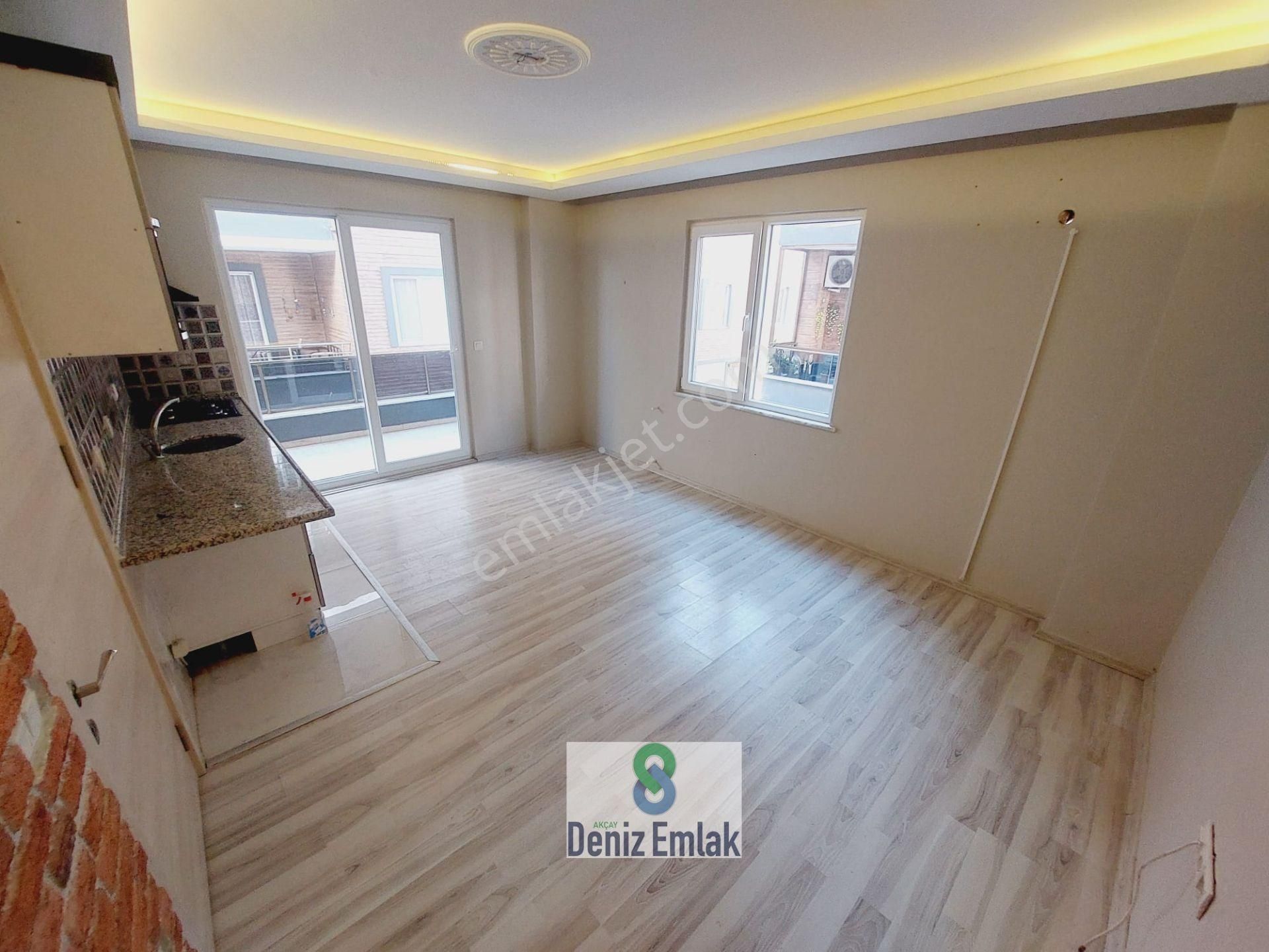 Denizden Akçayda Asansörlü Arakat Satılık 1+1 Daire. - Görsel 9