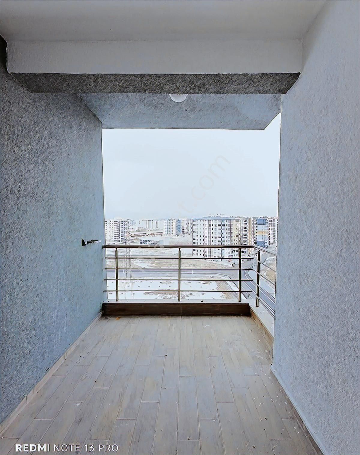 Şehir Hastanesi Karşısında Önü Açık 3+1 Daire - Görsel 10