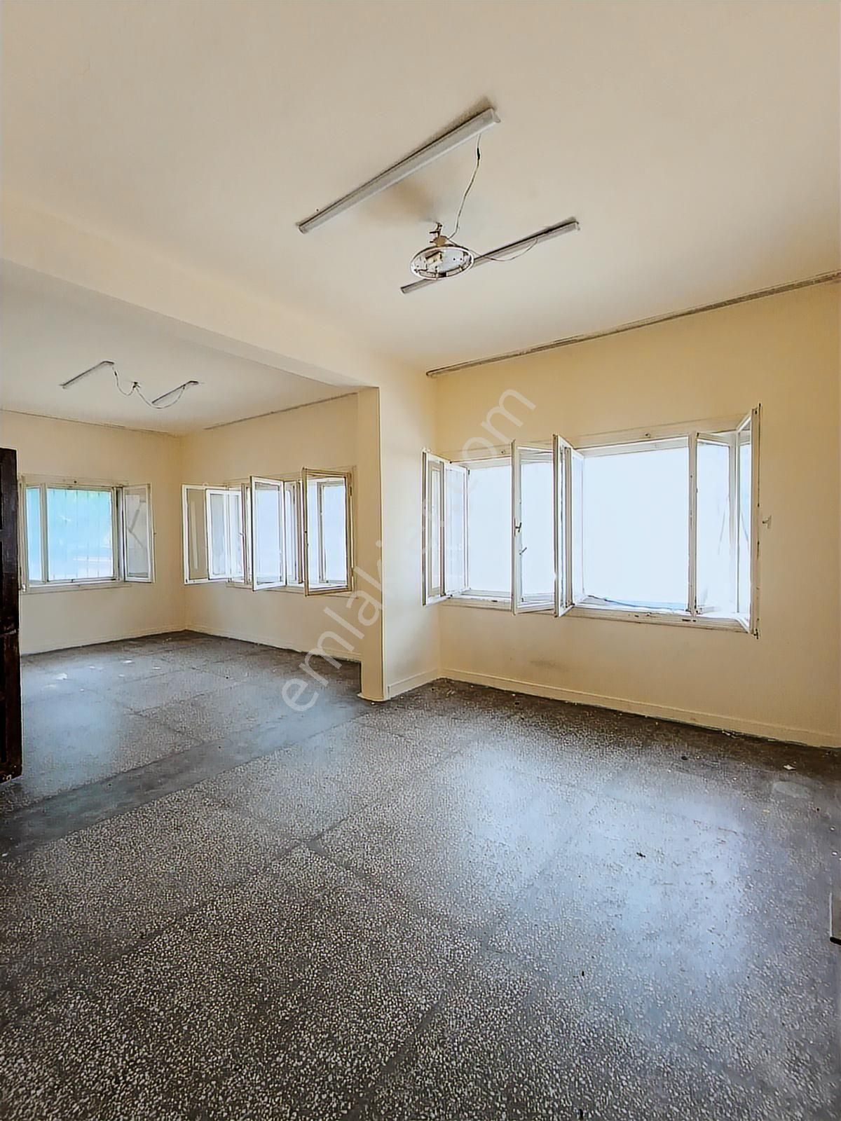 Sahabiye De Hacıkılıç Cami Karşısında Giriş Kat 3+1 Kiralık Ofis - Görsel 8