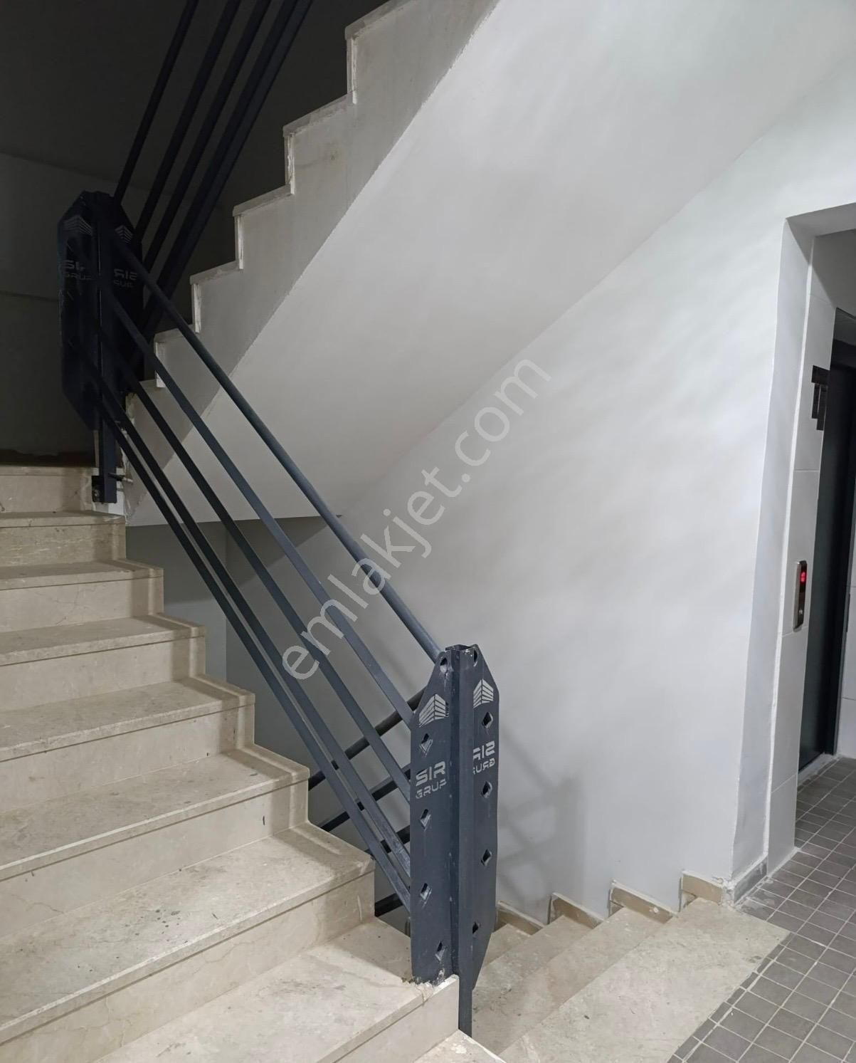 Hürriyet Mah. Satılık 4+1 Harika Lokasyonda Satılık Daire - Görsel 15