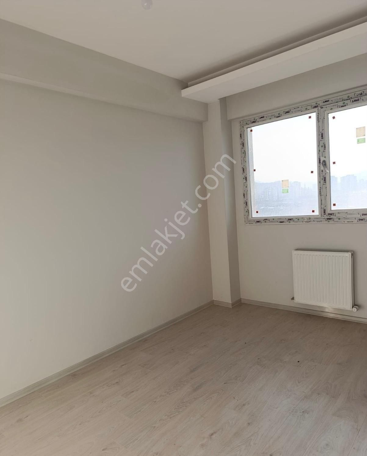 Hürriyet Mah. Satılık 4+1 Harika Lokasyonda Satılık Daire - Görsel 3