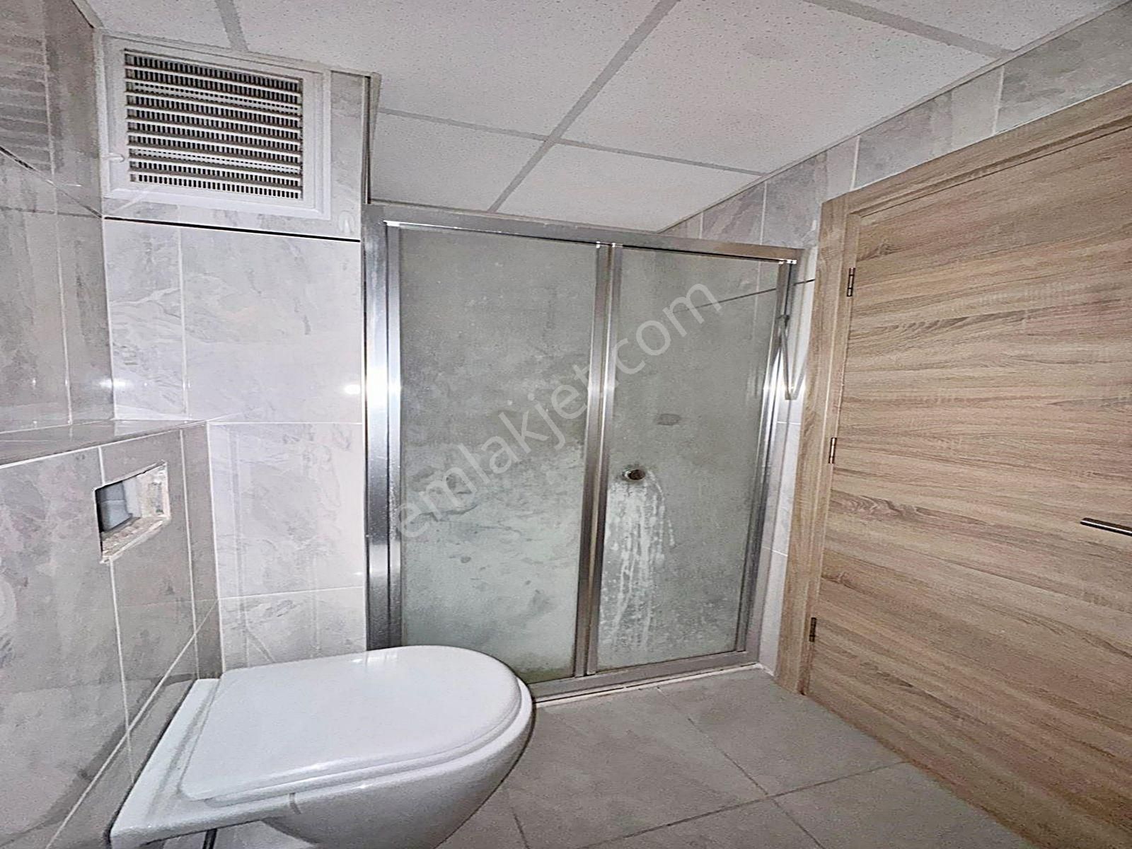 Cadde34'den Merkezi Konumda Havuzlu, Açık&kapalı Otoparklı Site İçerisinde 1+1 Satılık Kelepir Daire - Görsel 19