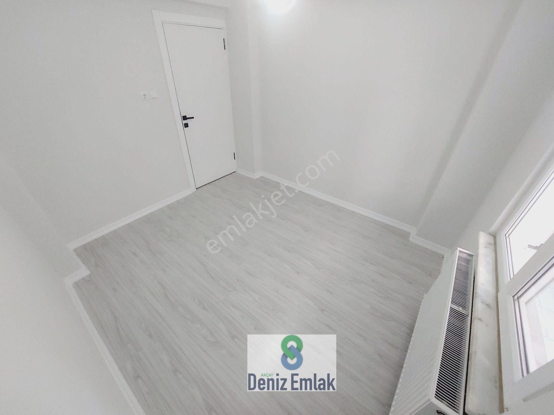 Denizden Akçayda Öncephe Arakat Ful Tadilatlı Satılık 3+1 Daire. - Görsel 22