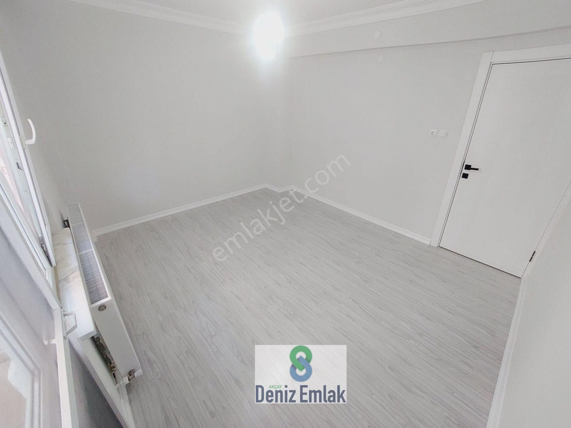 Denizden Akçayda Öncephe Arakat Ful Tadilatlı Satılık 3+1 Daire. - Görsel 29
