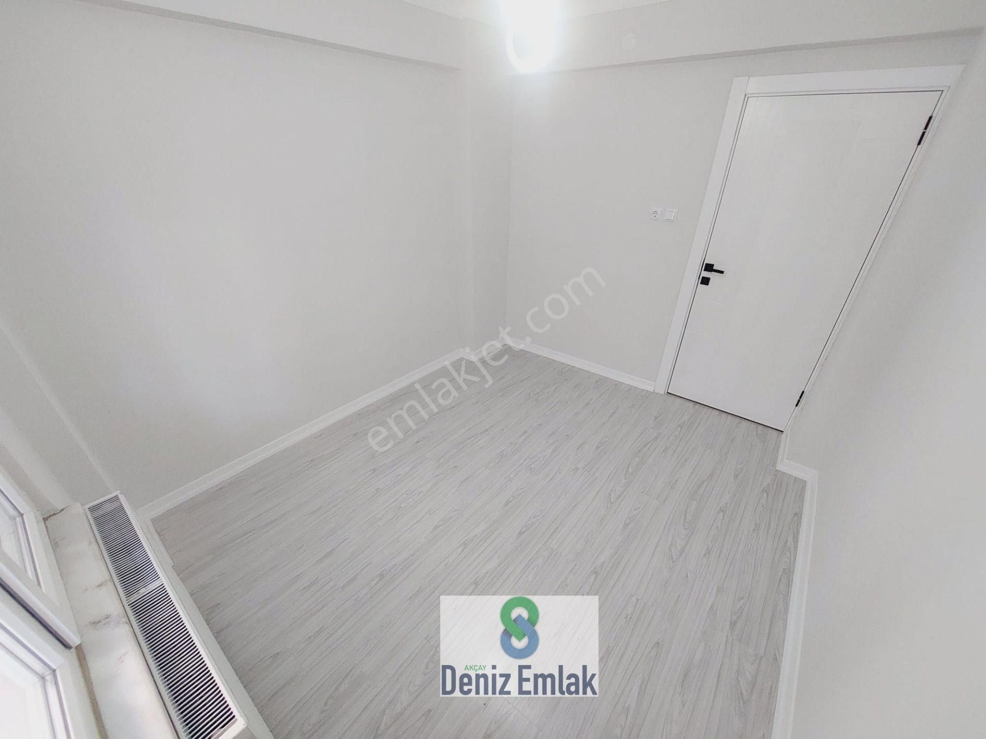 Denizden Akçayda Öncephe Arakat Ful Tadilatlı Satılık 3+1 Daire. - Görsel 17