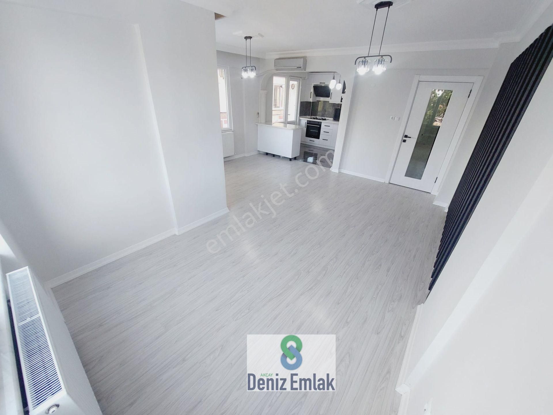 Denizden Akçayda Öncephe Arakat Ful Tadilatlı Satılık 3+1 Daire. - Görsel 8
