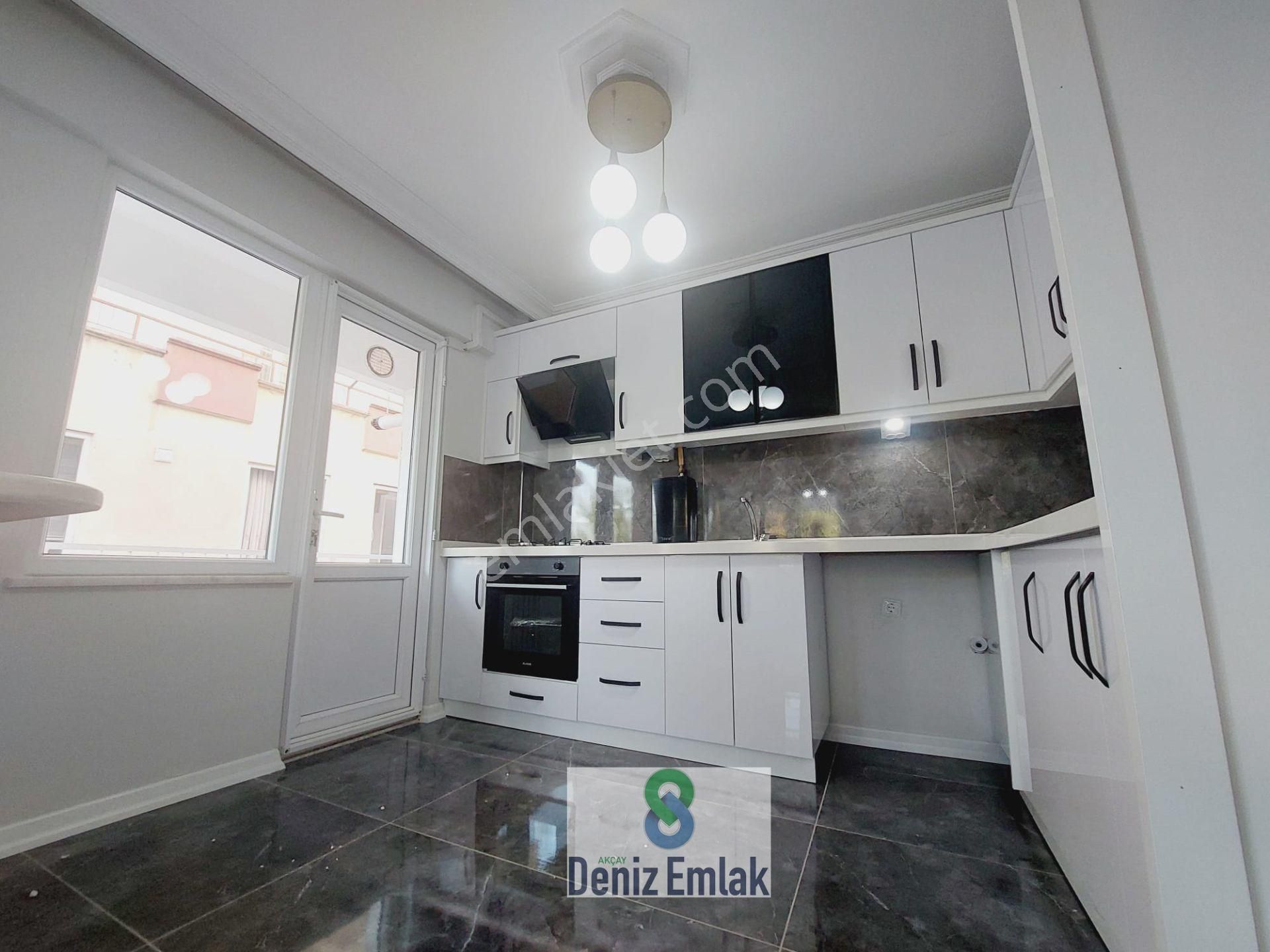 Denizden Akçayda Öncephe Arakat Ful Tadilatlı Satılık 3+1 Daire. - Görsel 20