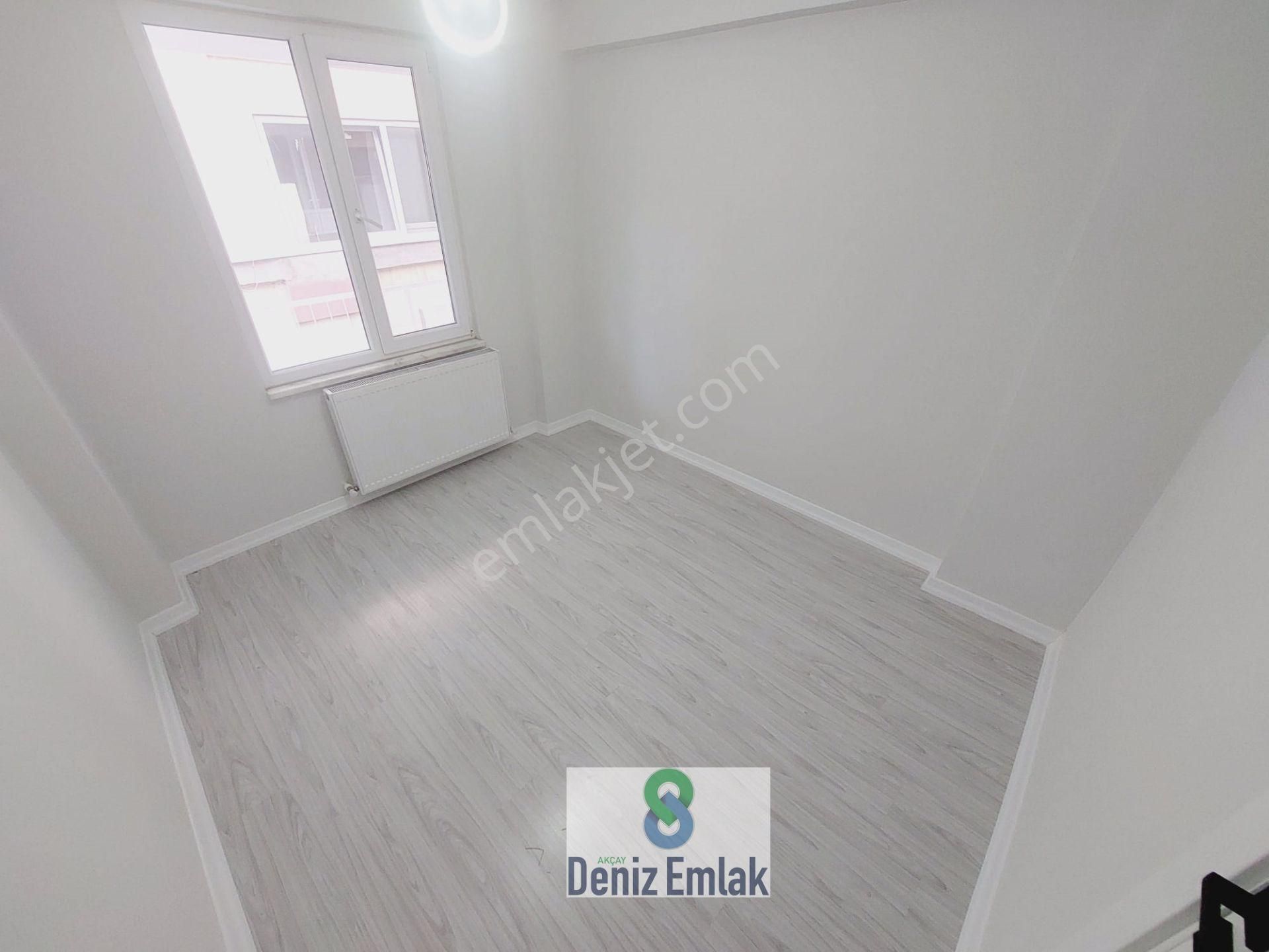 Denizden Akçayda Öncephe Arakat Ful Tadilatlı Satılık 3+1 Daire. - Görsel 9