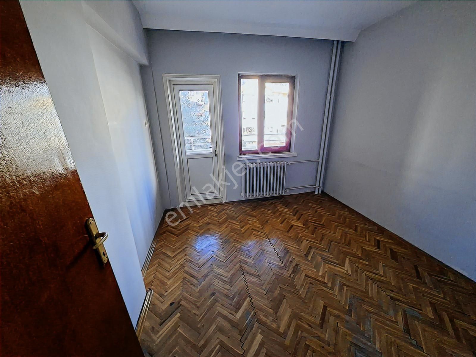 Ahiler Emlaktan Etlik Merkez Site İçerisinde 3+1 Satılık Daire - Görsel 3