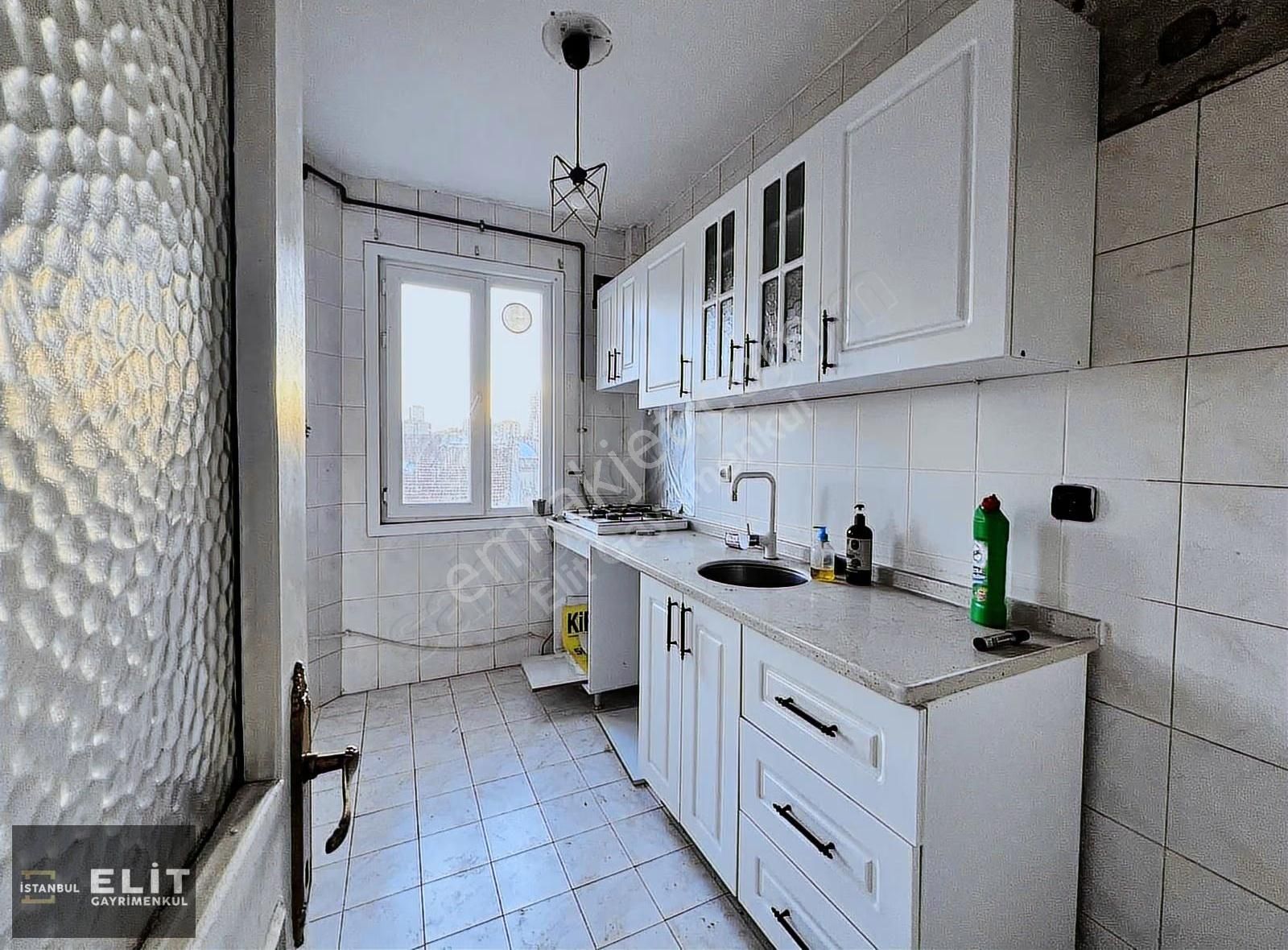 Fikirtepe Metrobüse Komşu 3+2 Kiralık Dubleks Daire - Görsel 9