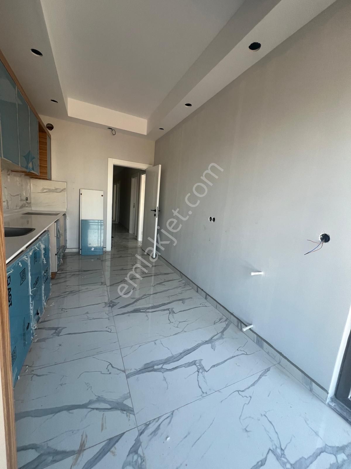 Mazıdağında Ebeveyn Banyolu 3+1 Daire - Görsel 5