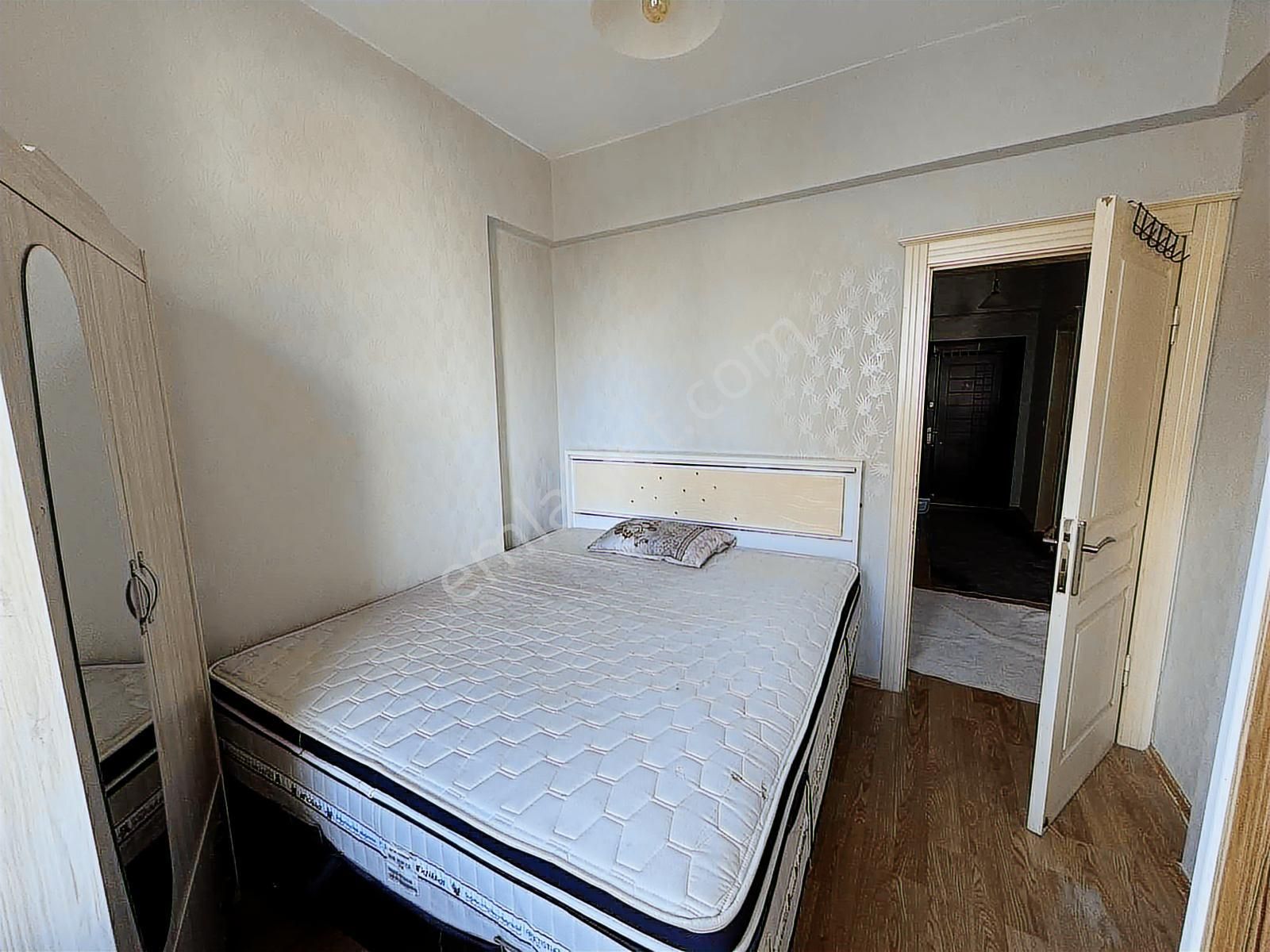 Nadir Emlaktan Kiralık 1+1 Geniş Full Eşyalı Klimalı Daire - Görsel 6