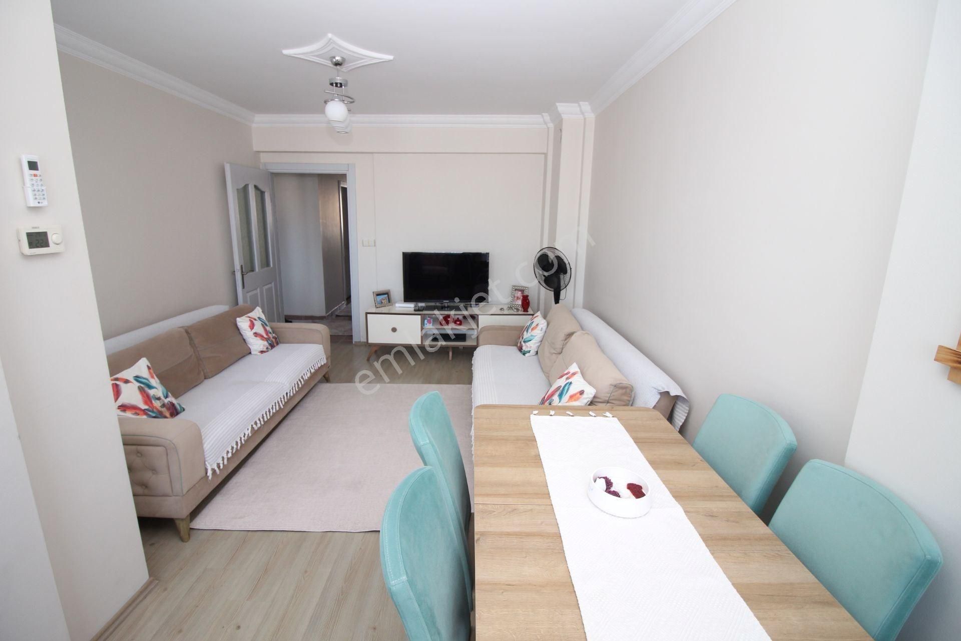 Üçyol Köstence Köprüsü Yakını Genç Binada 2+1 Daire - Görsel 4