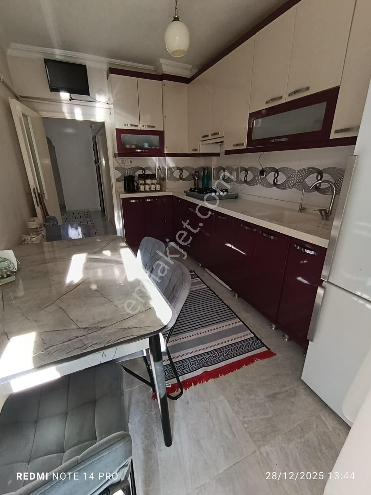 Akşemsettin Mh 3+1 Katta Normal Yapıda Cadde Üzeri Satılık Daire - Görsel 6