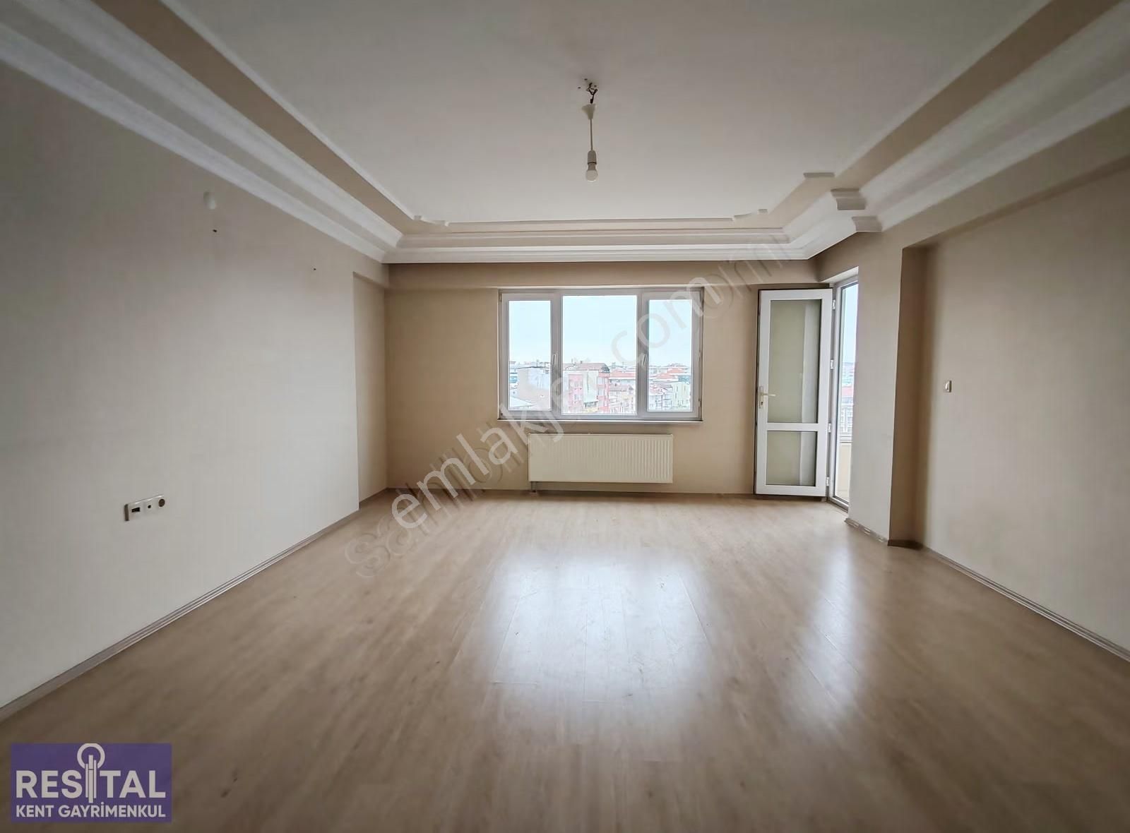 Beşevler Konak Yıldırım Cad.üzeri 3+1 135 M2 Asansörlü Arakat