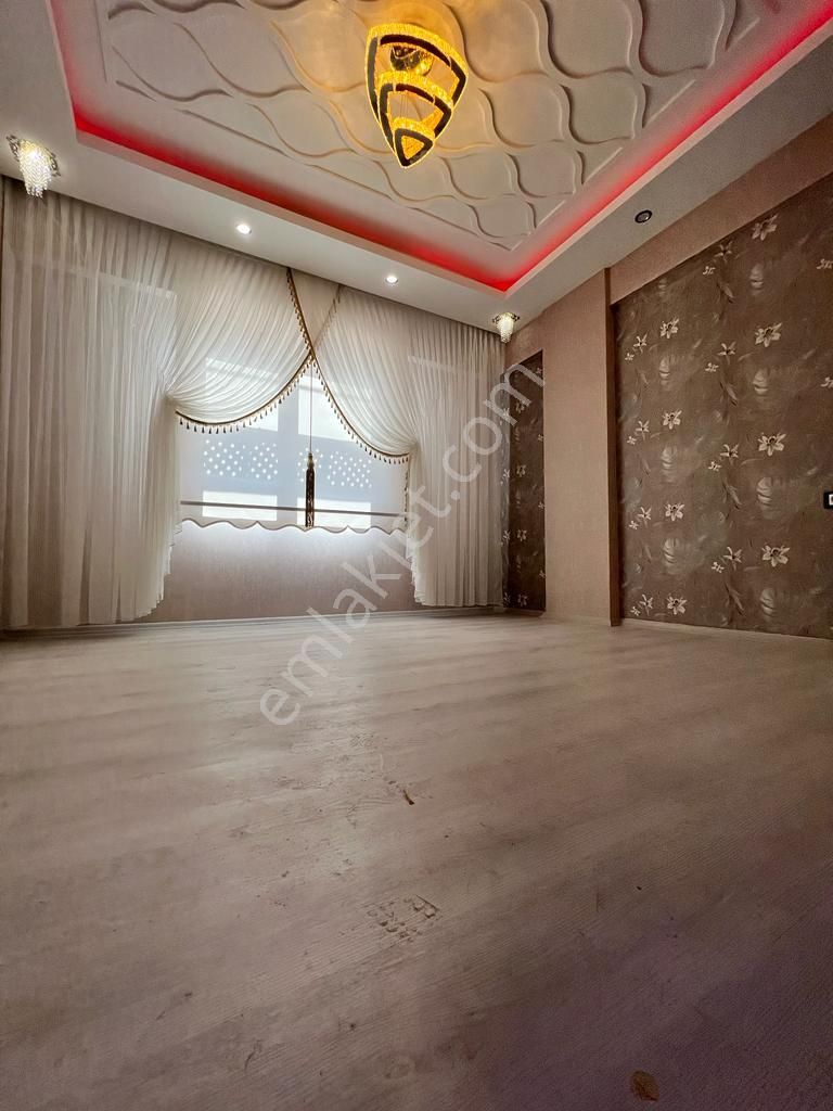 Mavi Emlak Tan Sacır (cüneyt) De Satılık 2+1 Lüks Sıfır Daire