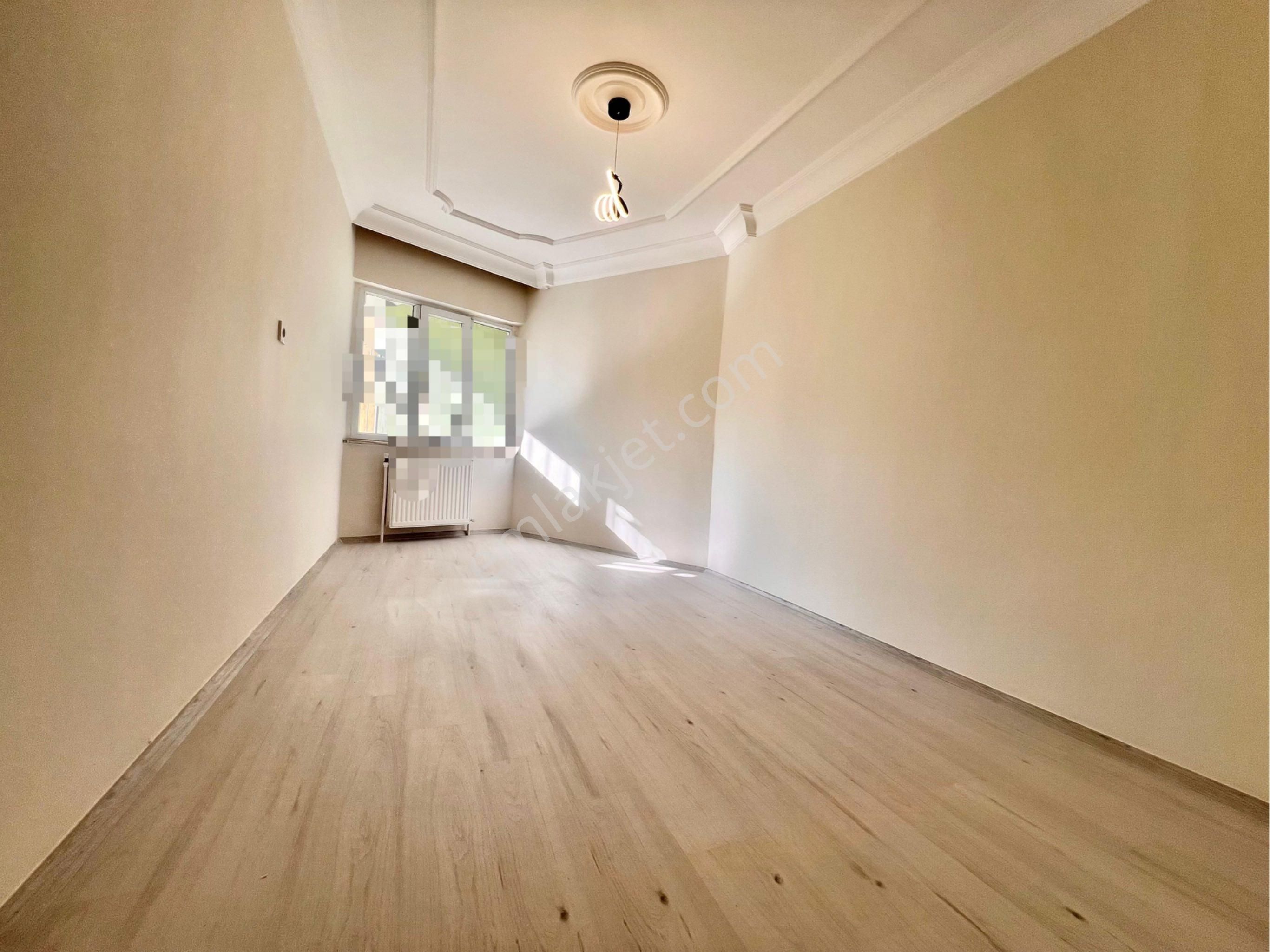 Yeşilköy Cadde Üzeri 175m2 3+1 Ebeveyn Banyolu Asansörlü Çift Cepheli Satılık Daire - Görsel 13