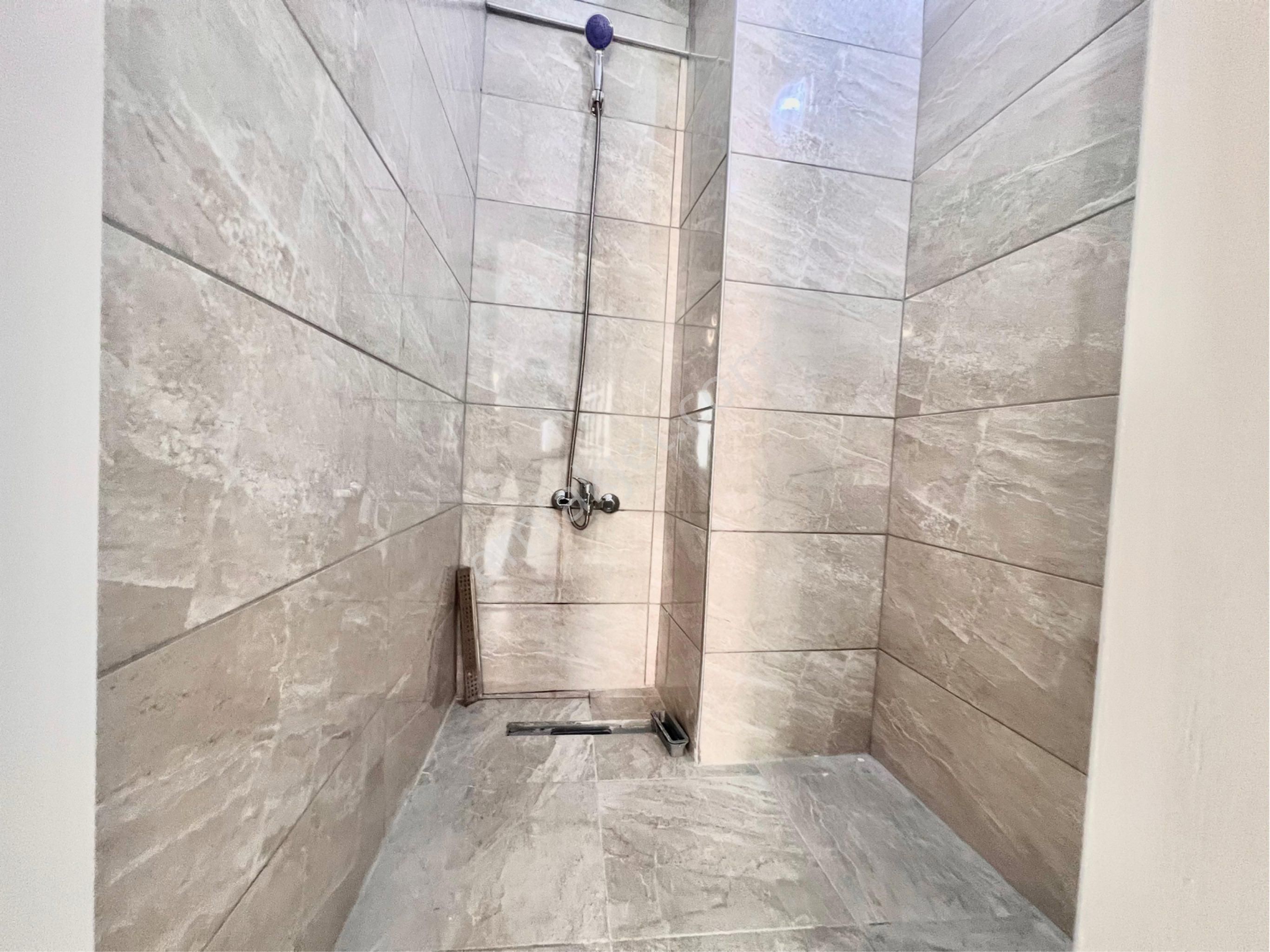Yeşilköy Cadde Üzeri 175m2 3+1 Ebeveyn Banyolu Asansörlü Çift Cepheli Satılık Daire - Görsel 25