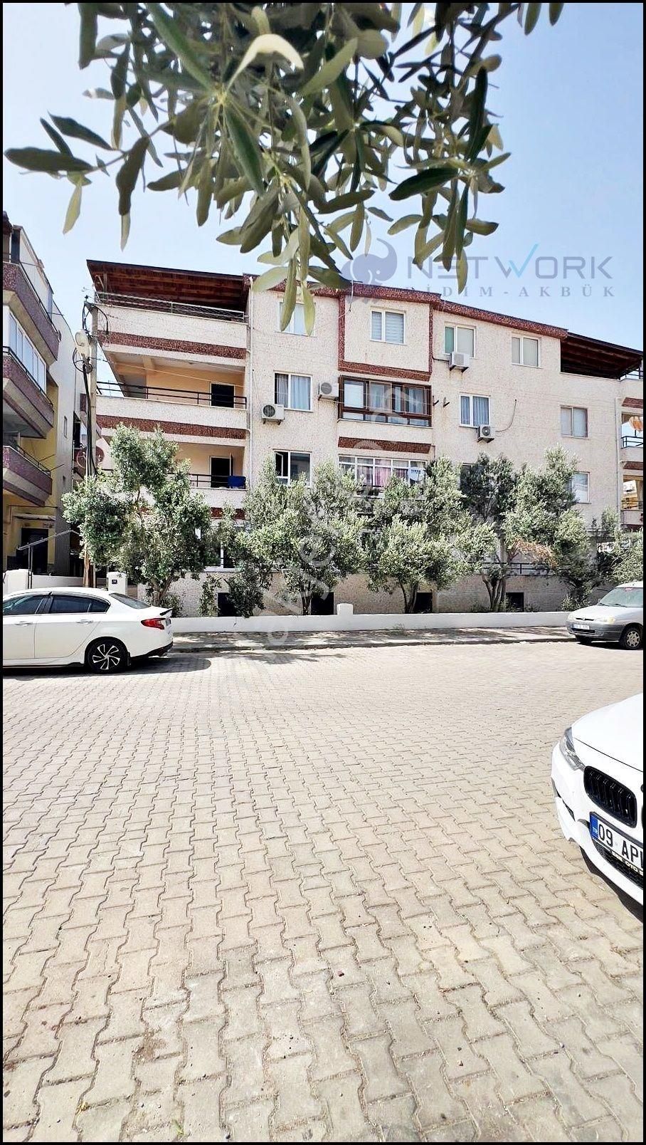 Efeler Mahallesi’nde Tam Merkezi Konumda, Yenilenmiş 2+1 Daire