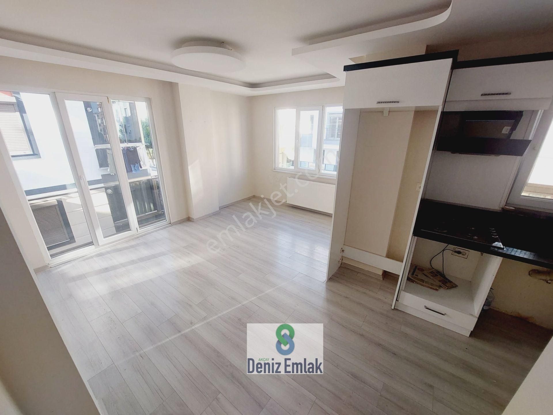 Denizden Akçayda Denize 250 M Öncephe Asansörlü Satılık 2+1 Daire. - Görsel 8