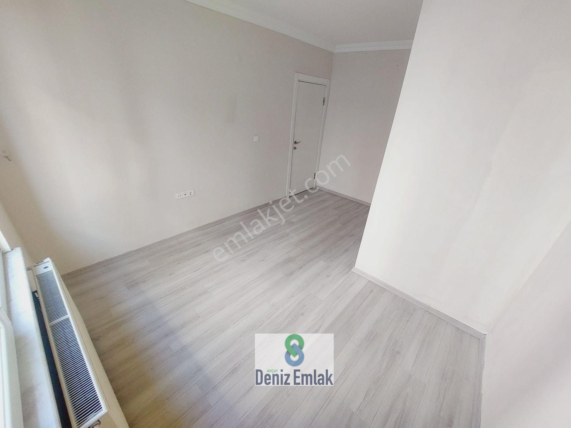 Denizden Akçayda Denize 250 M Öncephe Asansörlü Satılık 2+1 Daire. - Görsel 32
