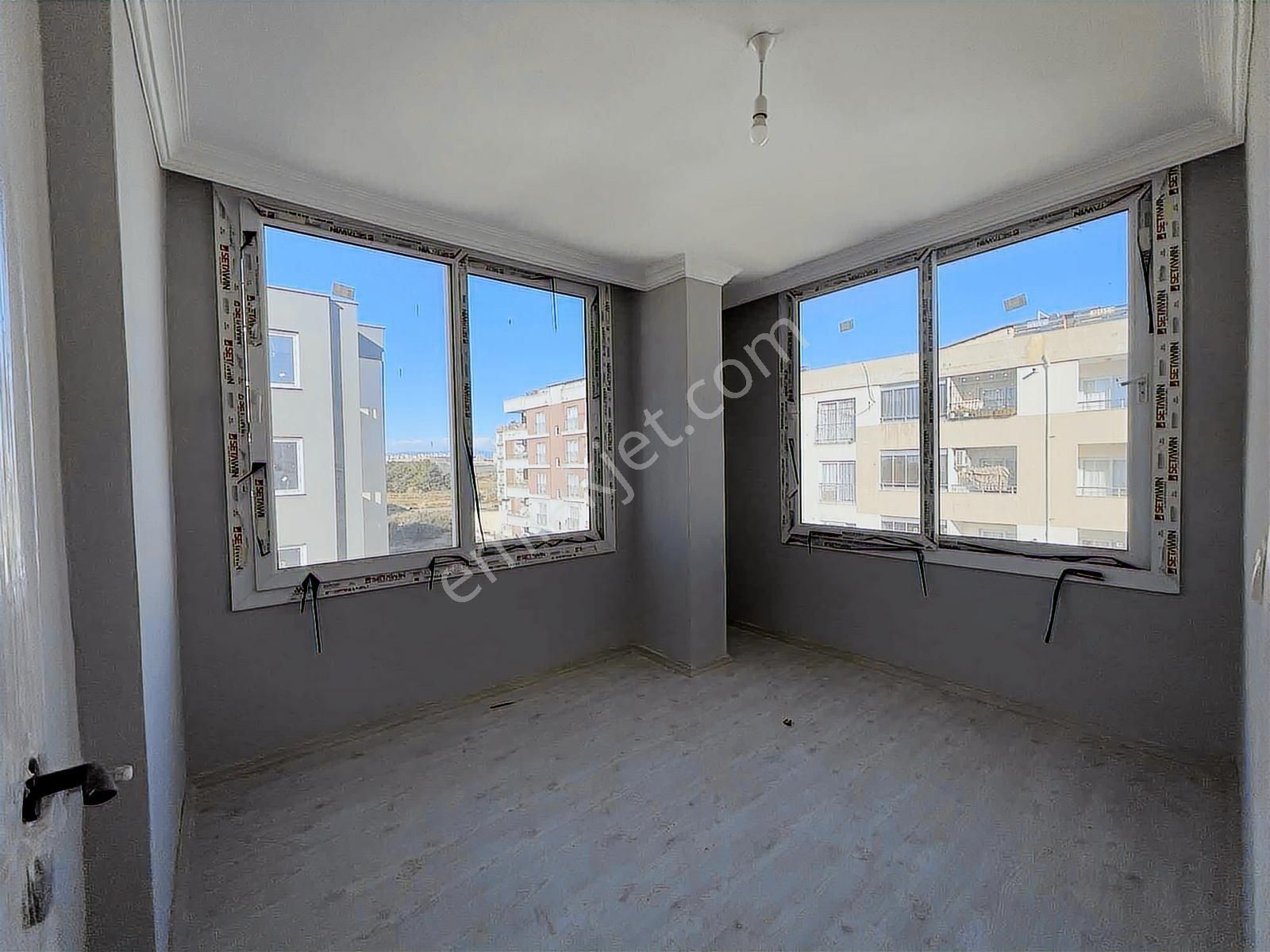 Sofudede'de Sıte Icerısınde Azkatlı Ebeveynlı 3+1 Acık Mutfak - Görsel 5