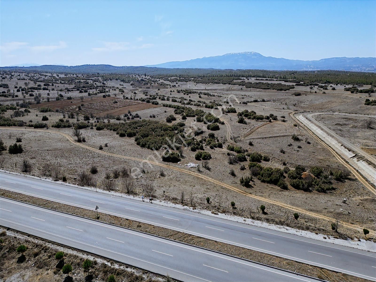 Net Premium'dan Antalya Asfaltı'na Sıfır Arazi