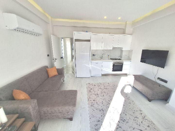 Ege Mahallesi'nde Doğalgazlı Lüks Yeni 1+1 Full Eşyalı