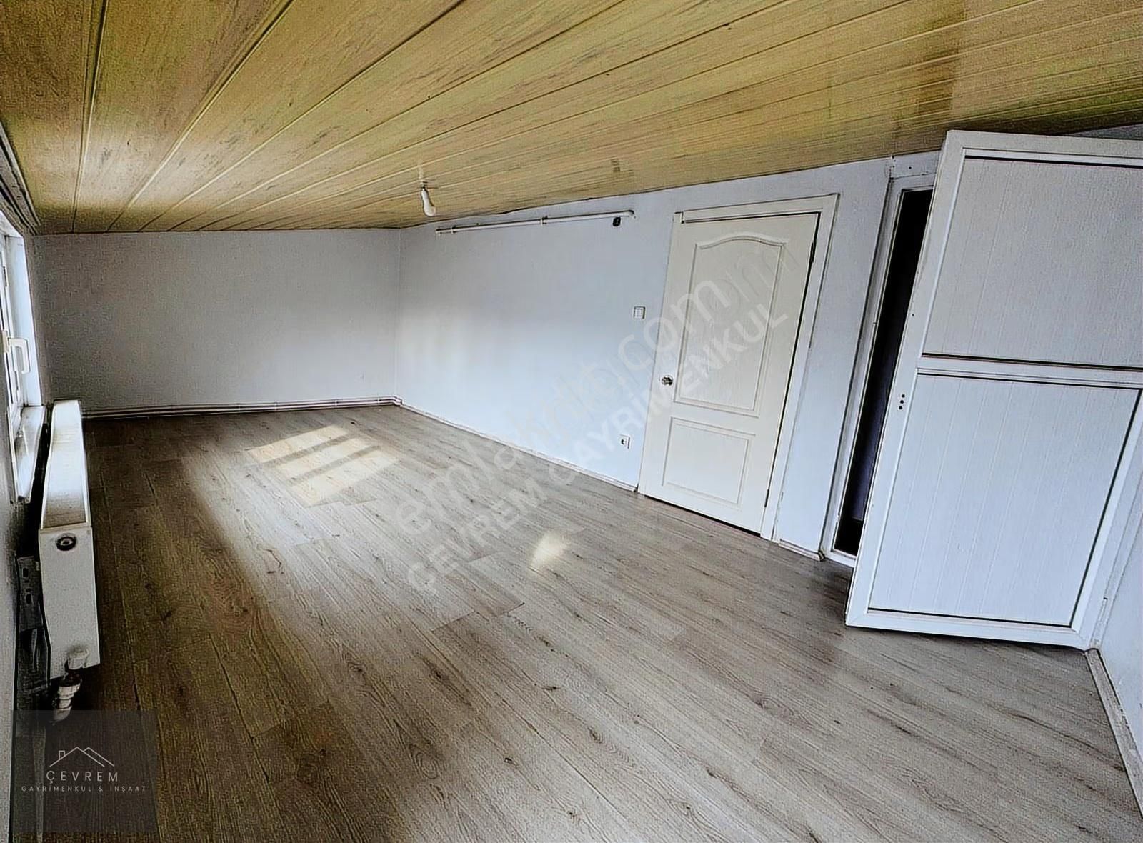 Mustafa Kemal Paşa'da Metrobüse Ve Caddeye Yakın 2+1 80m² Daire - Görsel 3