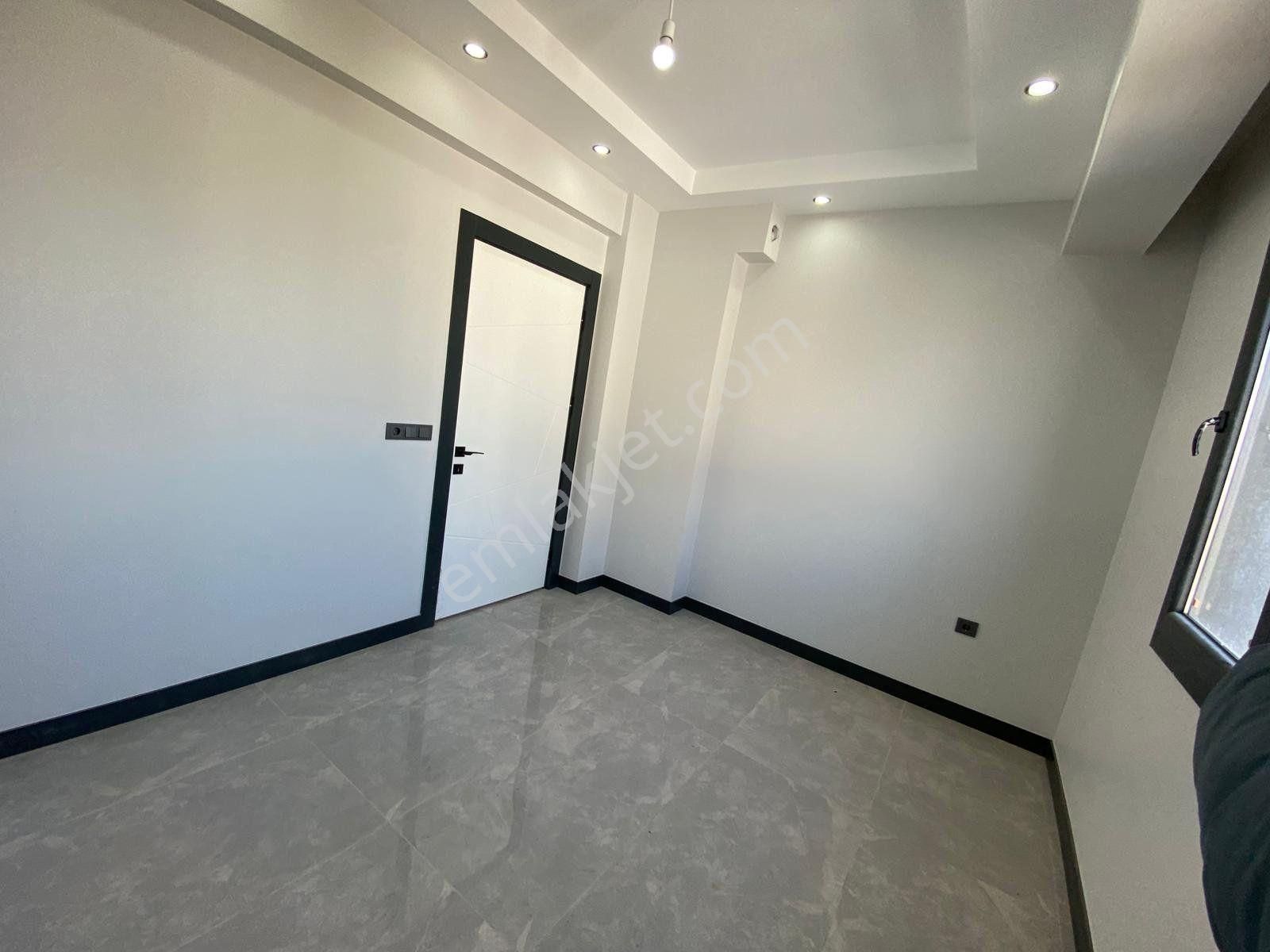 Şemikler Mevkiinde Vildan Koleji'ne Yakın Satılık 3+1 Daire D75 - Görsel 5