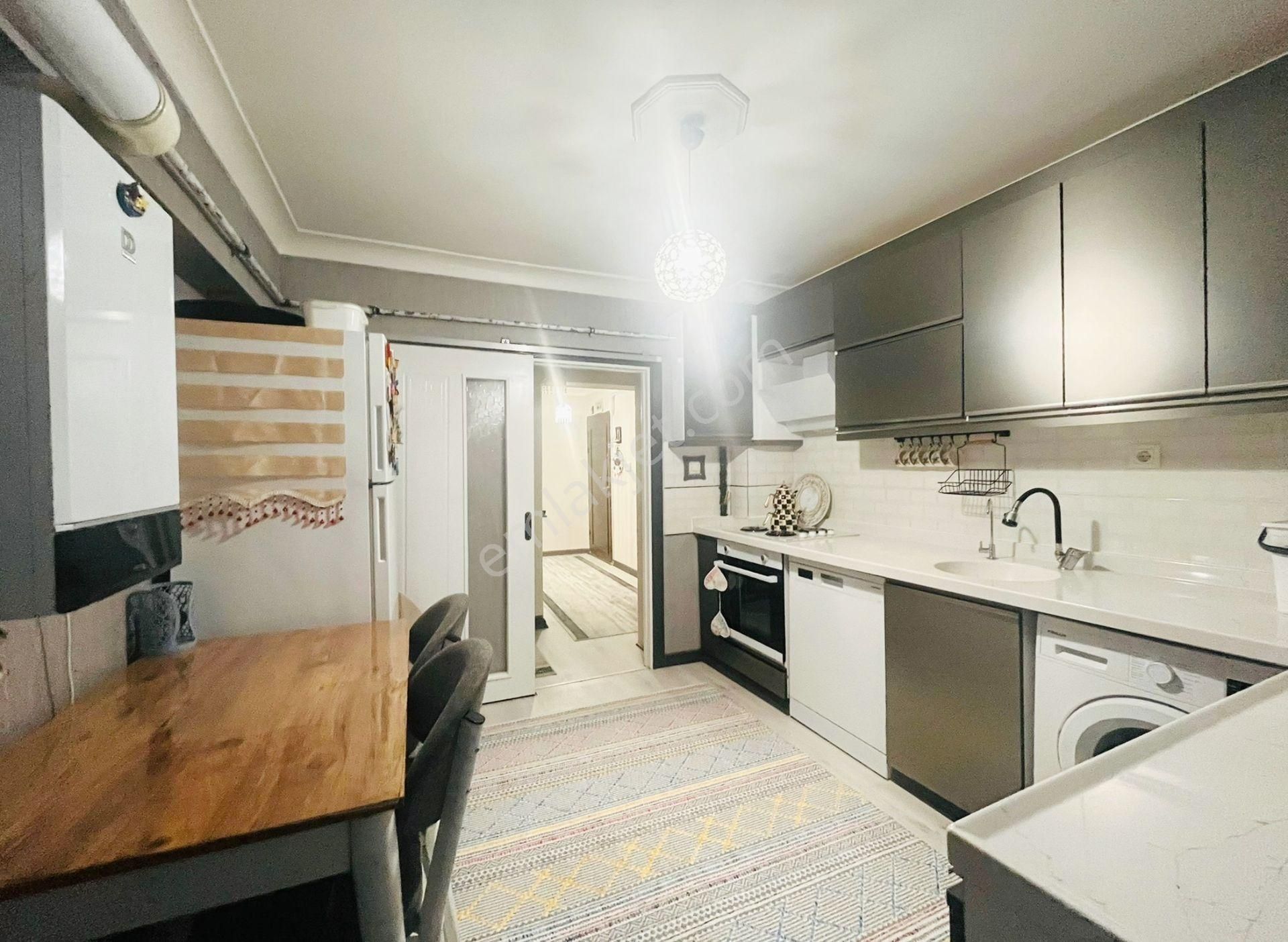 Asansörlü Yeni Binada Full Yapılı 3+1 Daire Fırsatı..! - Görsel 3