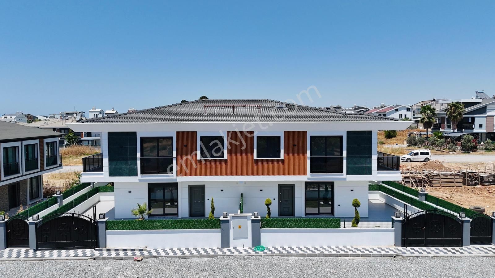 Hisar Mahallesi 3+1,ön Cephe, Lüks Villa - Görsel 4