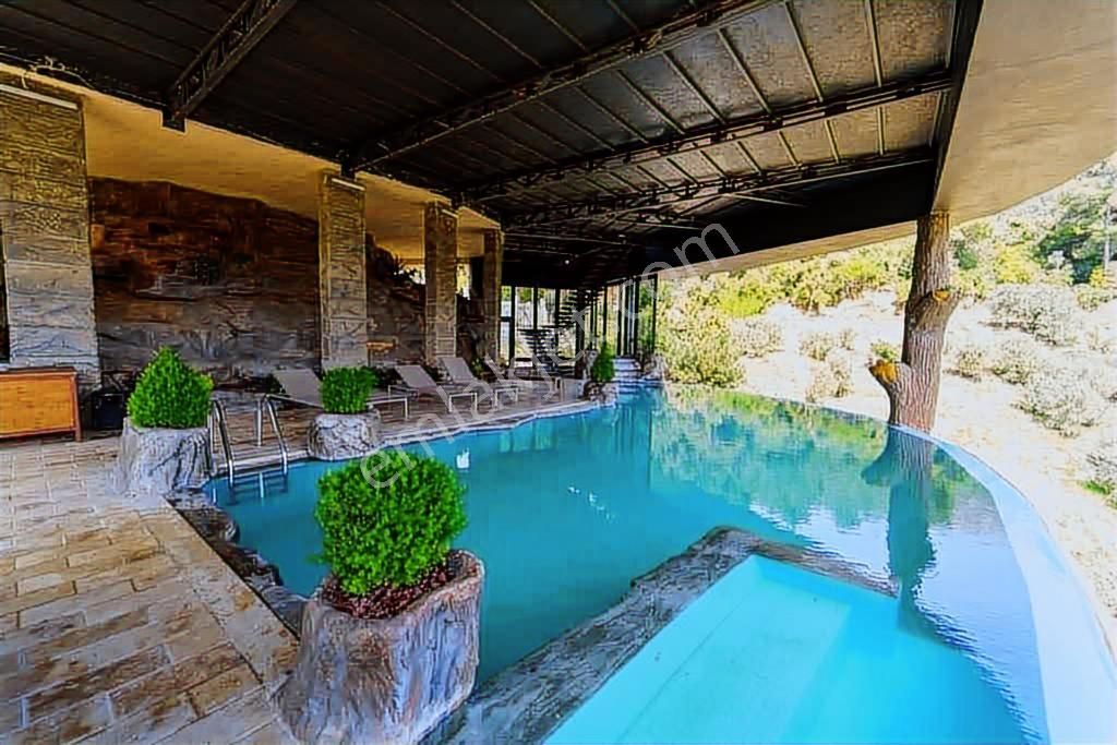 Balo Gayrimenkul'den Olympos Doğanın İçinde Lüx Villa