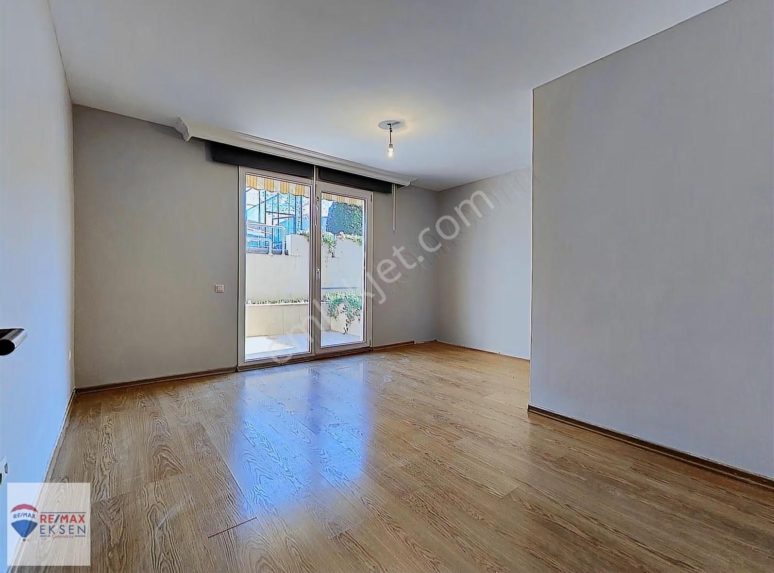 Sinpaş Central Life Oğuz Yanık 3+1 110 M2 Boş Satılık Bahçe Katı - Görsel 6