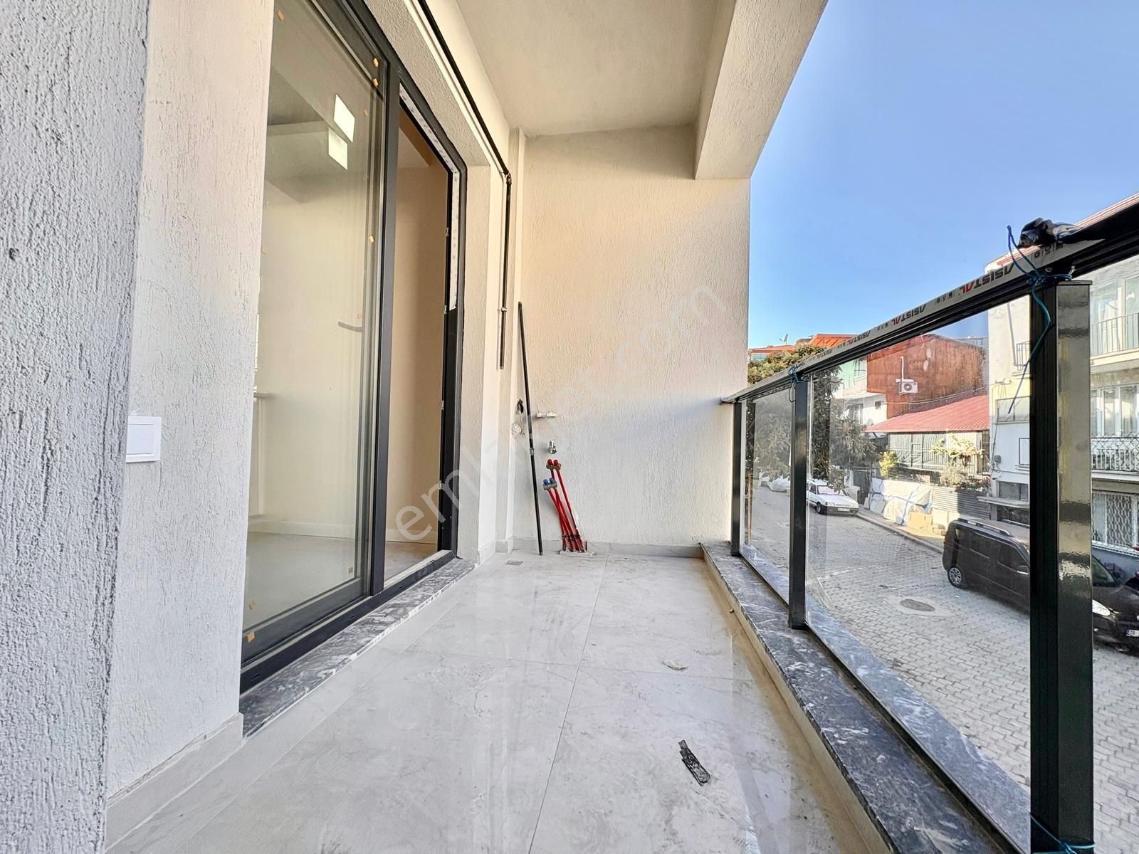 2+1 90 Metrekare Bağbaşı Yol Altında 3 Kat - Görsel 4