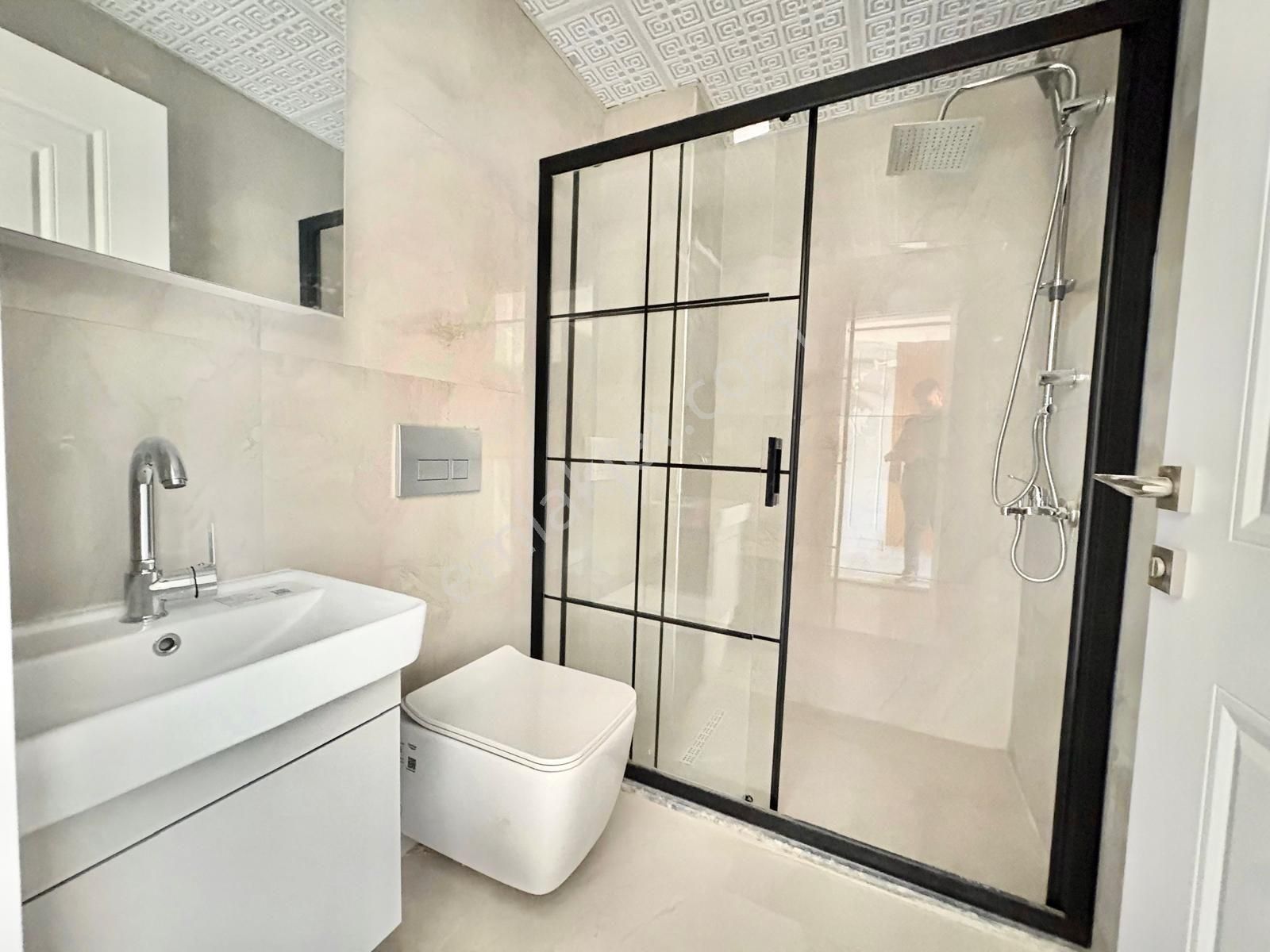 2+1 90 Metrekare Bağbaşı Yol Altında 3 Kat - Görsel 7