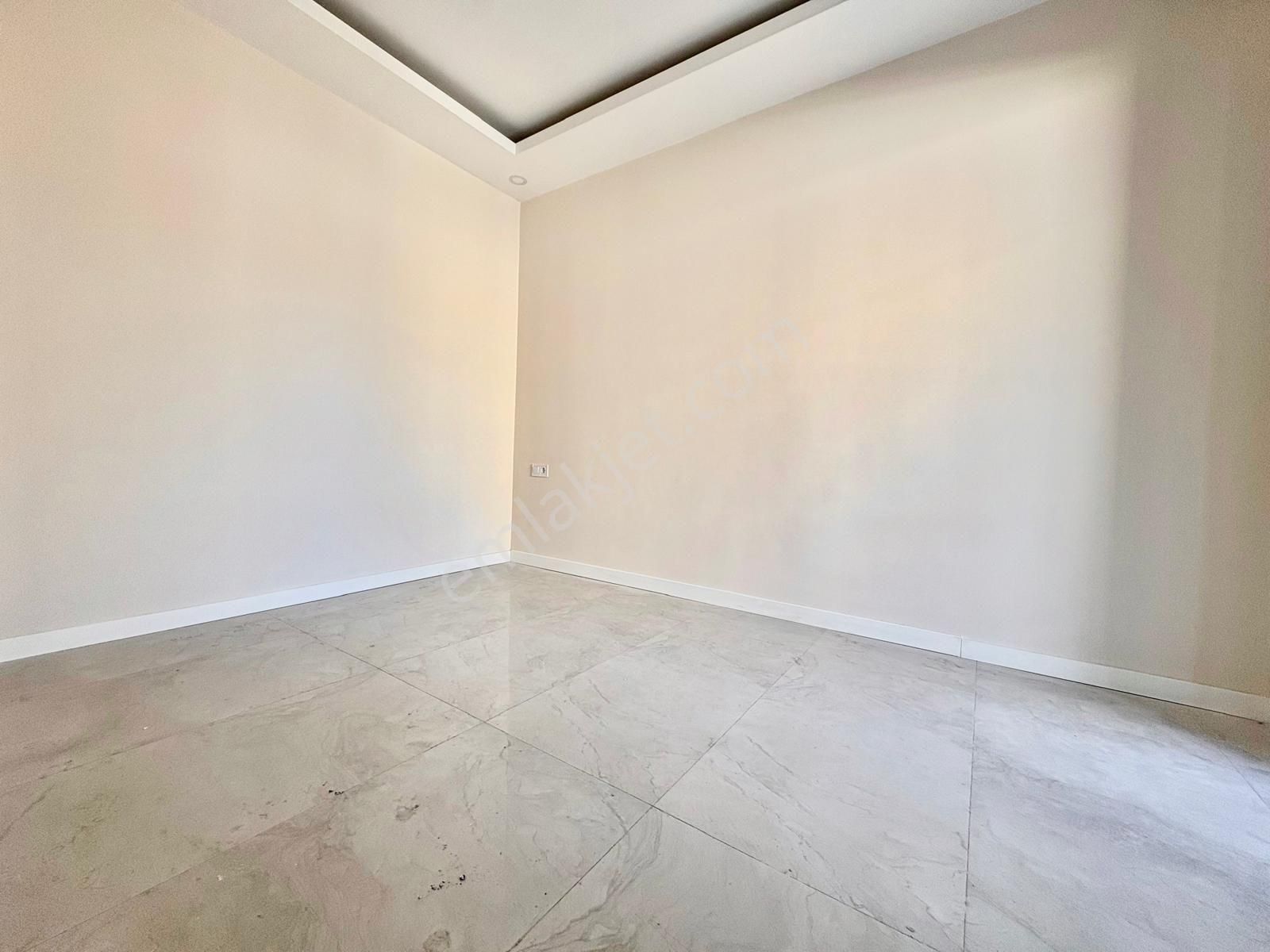 2+1 90 Metrekare Bağbaşı Yol Altında 3 Kat - Görsel 11