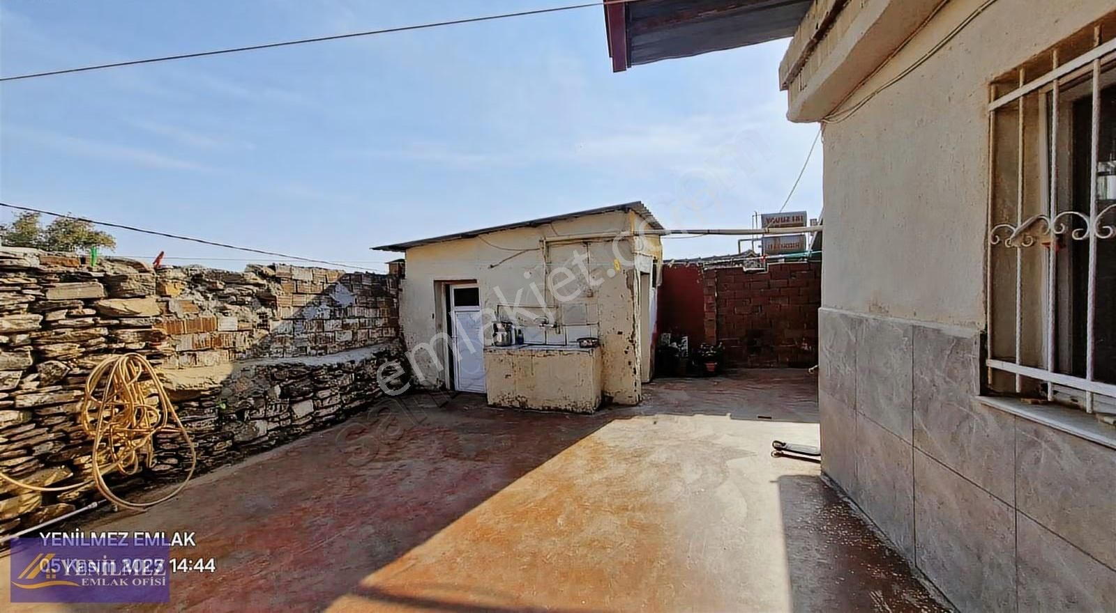 Bayındır Merkez Satılık Masrafsız Müstakil Ev - Görsel 13